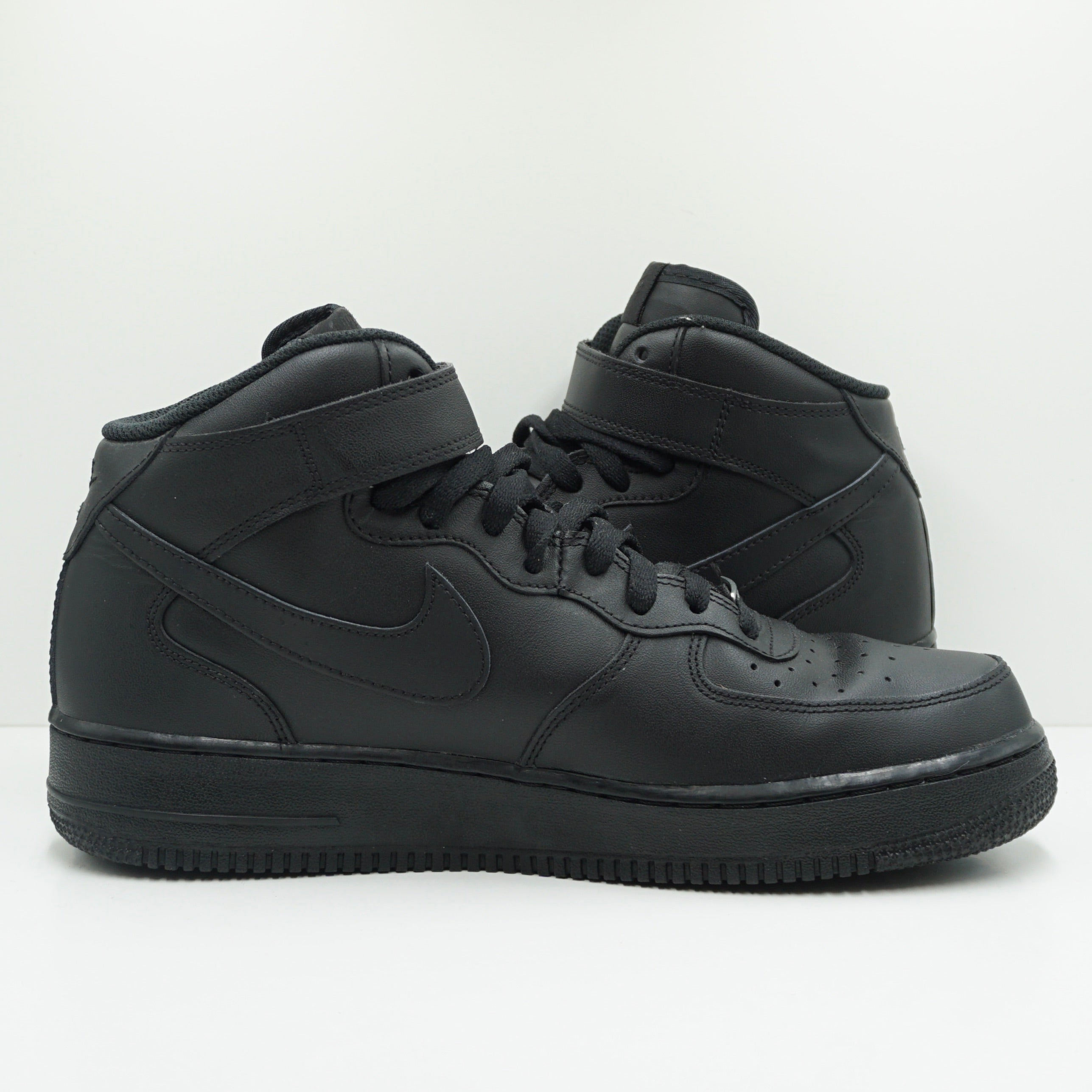 Nike Air Force 1 Mid '07 Black