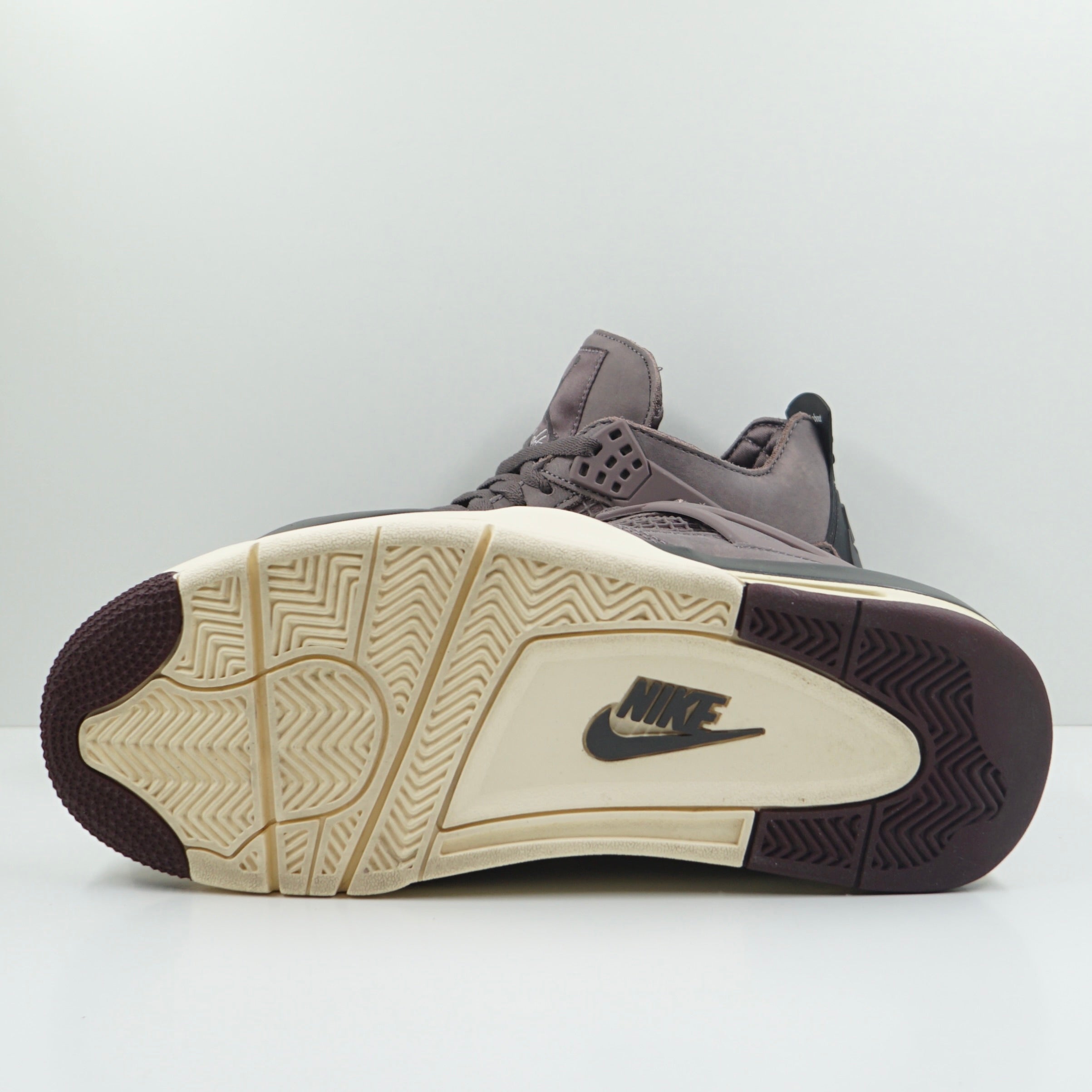 Jordan 4 Retro A Ma Maniére Violet Ore