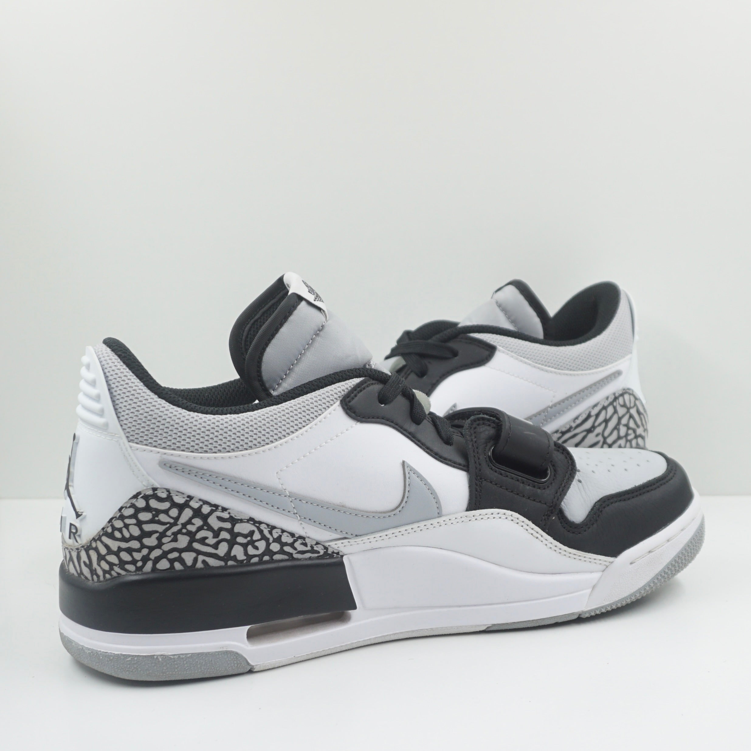Jordan Legacy 312 Low Light Smoke Grey