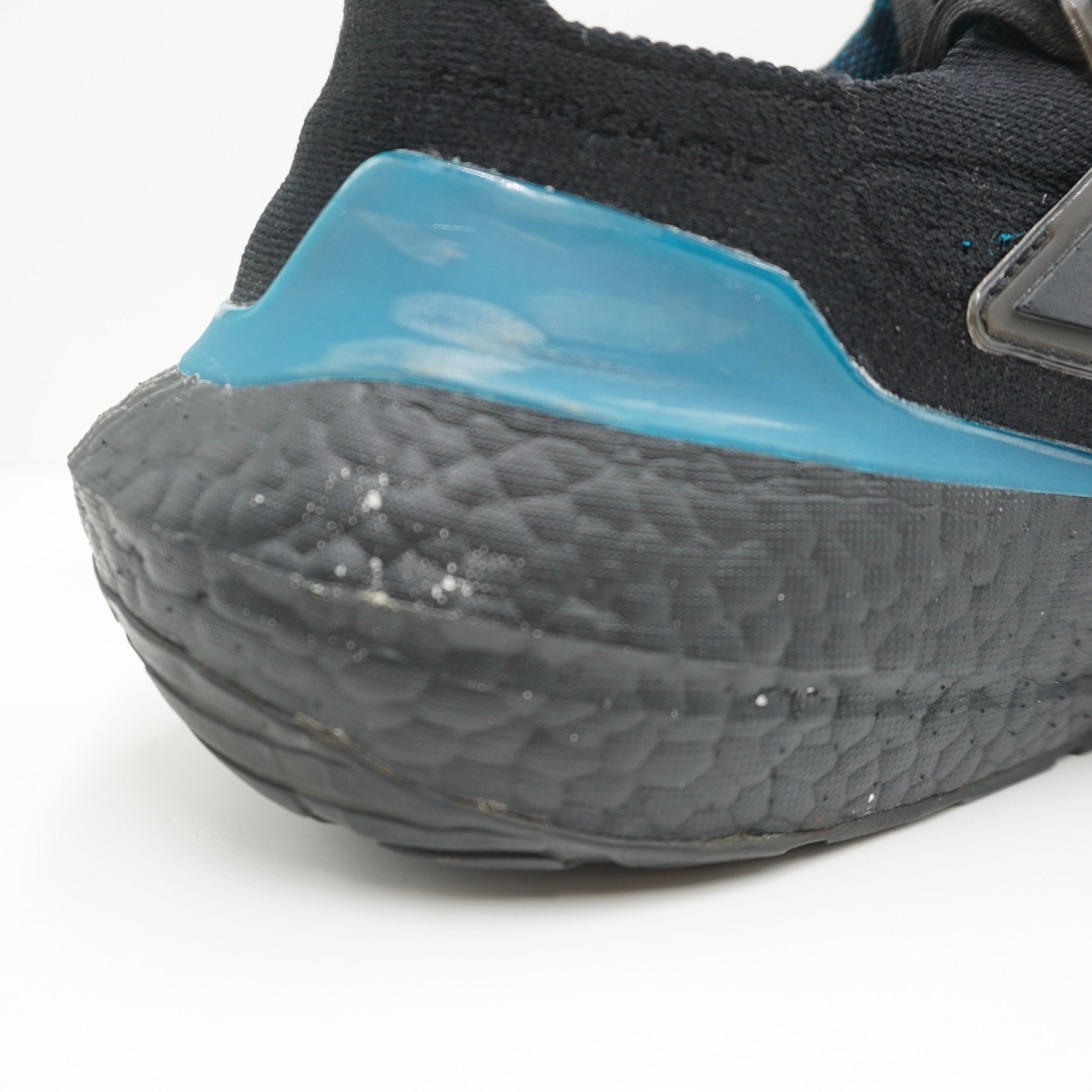Adidas Ultra Boost 2021 Carbon Active Teal