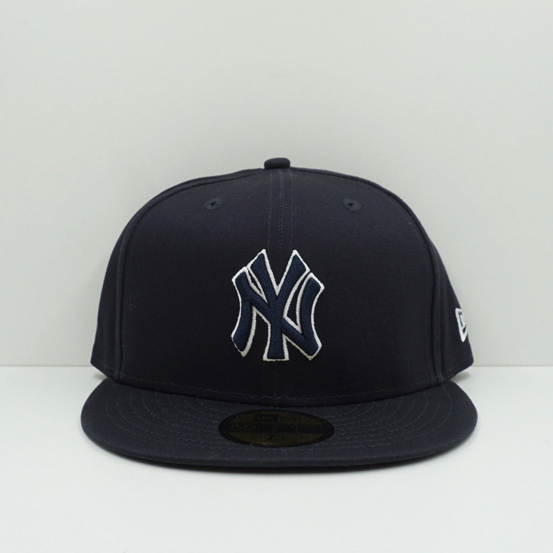 New Era New York Yankees Navy/White Fitted Cap