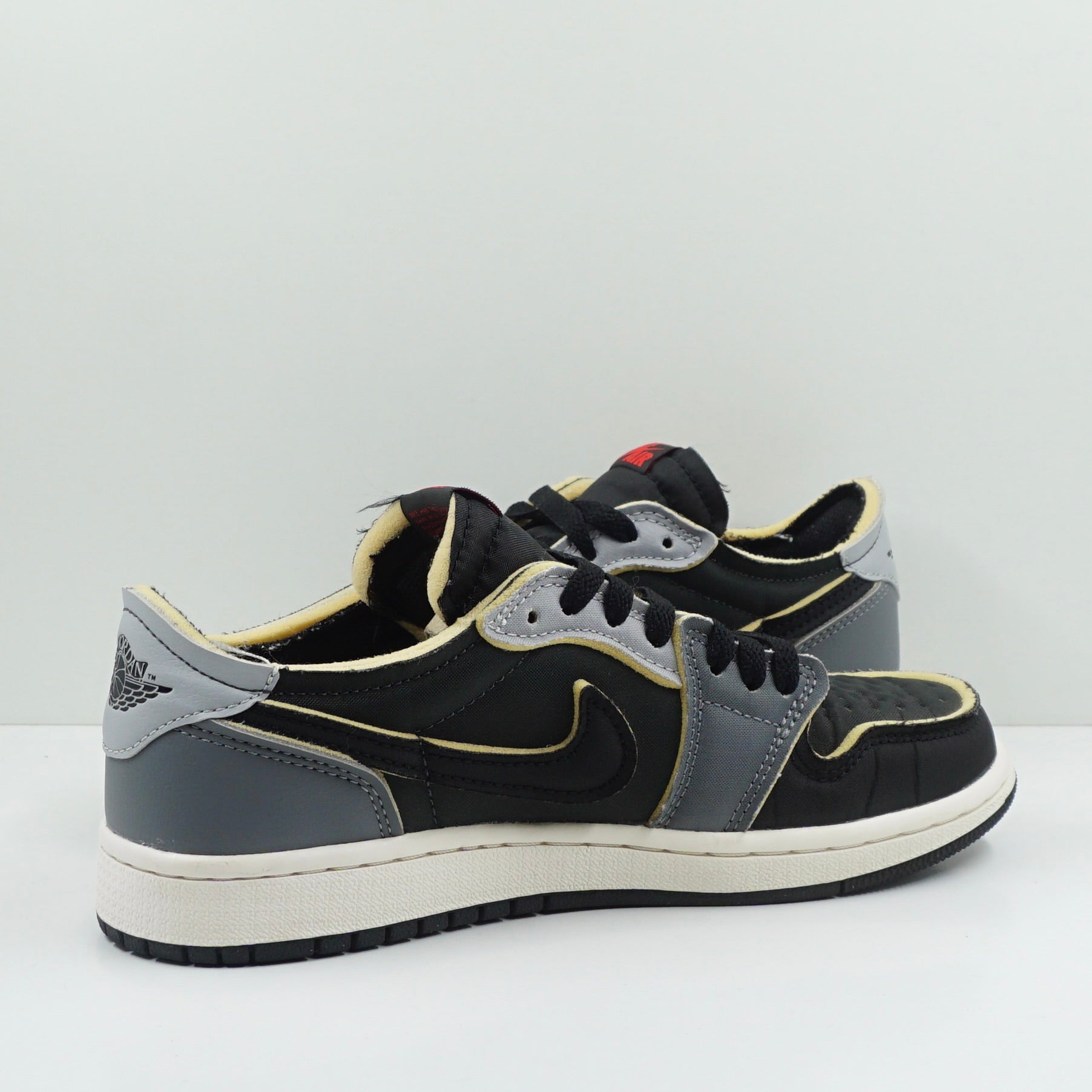 Jordan 1 Low OG EX Black Smoke Grey