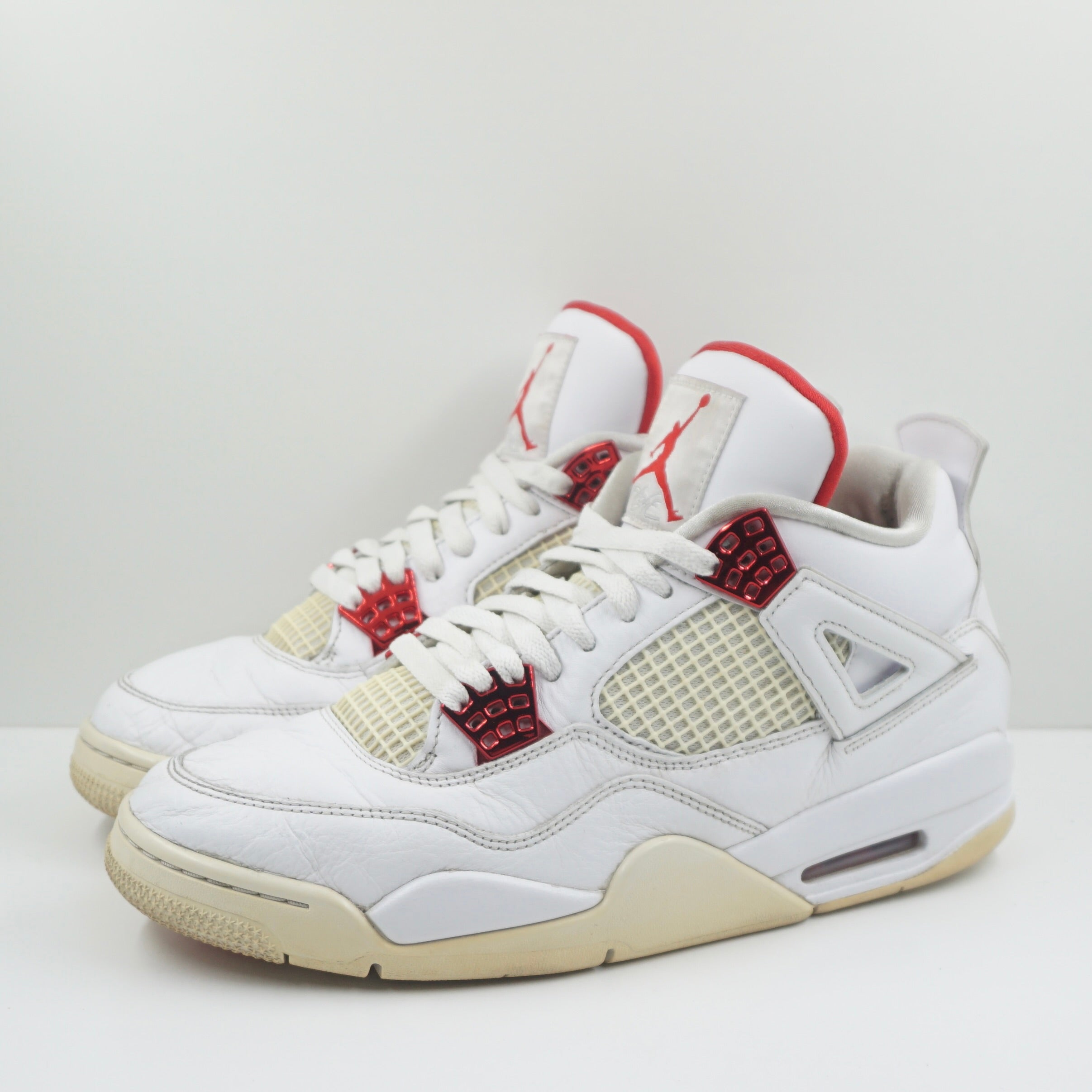Jordan 4 Retro Metallic Red