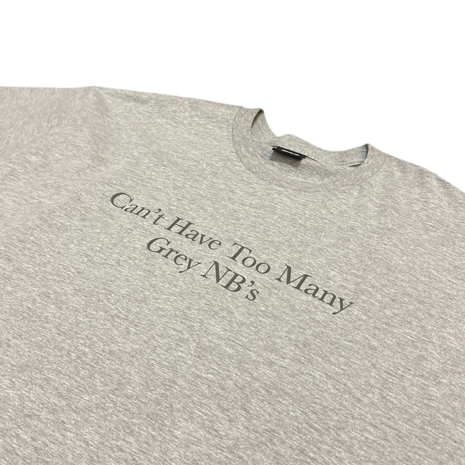 Sneakersnstuff New Balance Can´t Have To Many Grey NB´s Tshirt