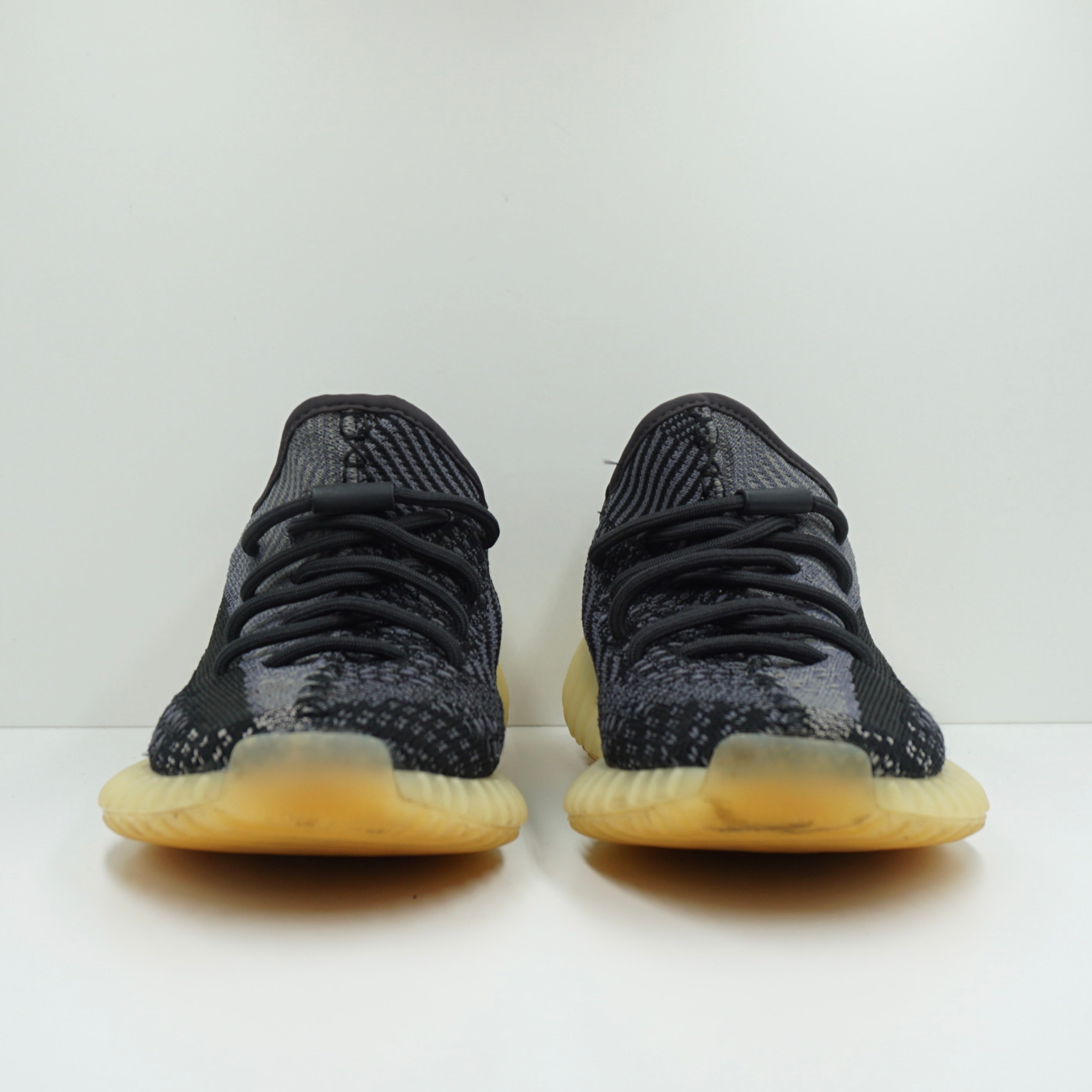 Adidas Yeezy Boost 350 V2 Carbon