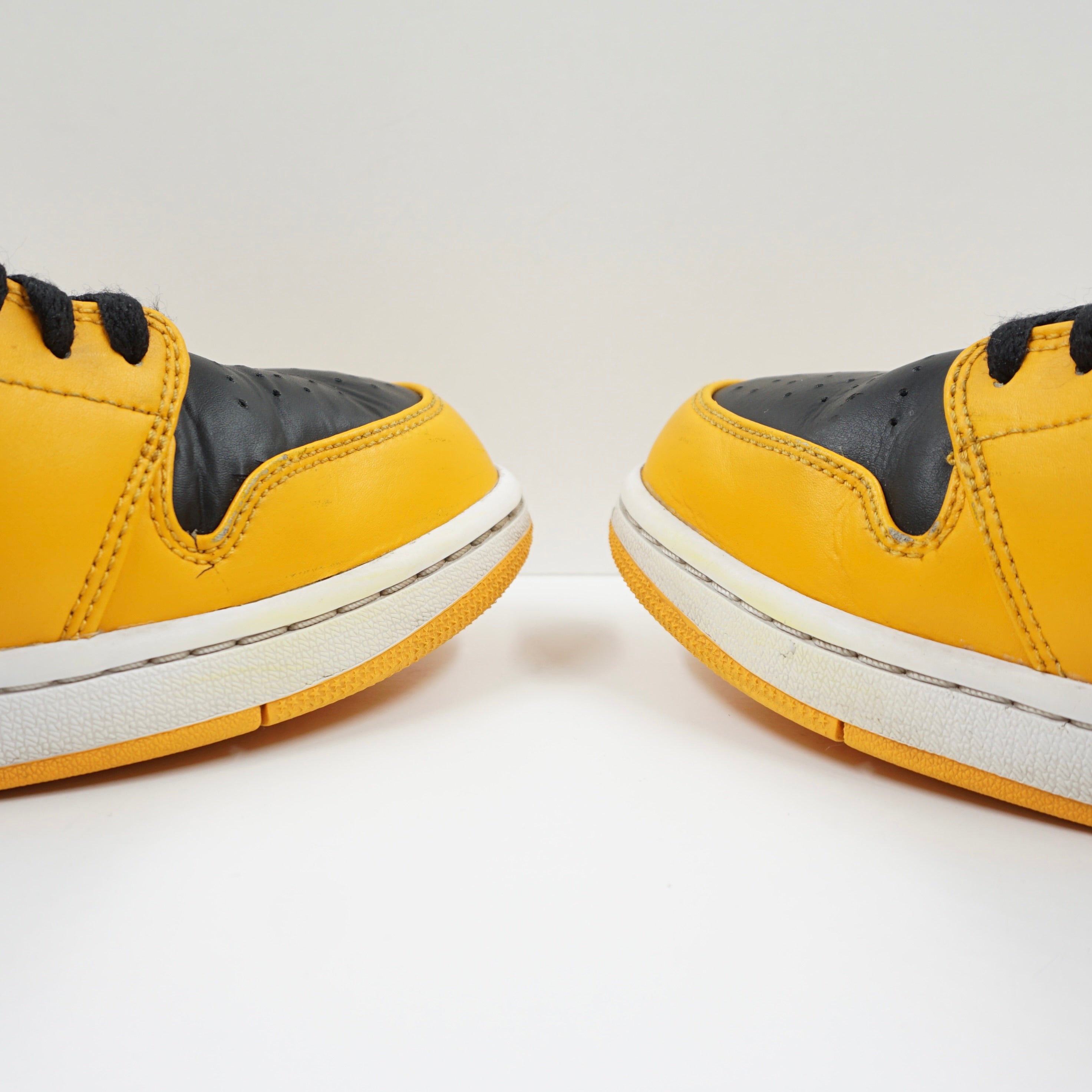 Jordan 1 Mid Taxi