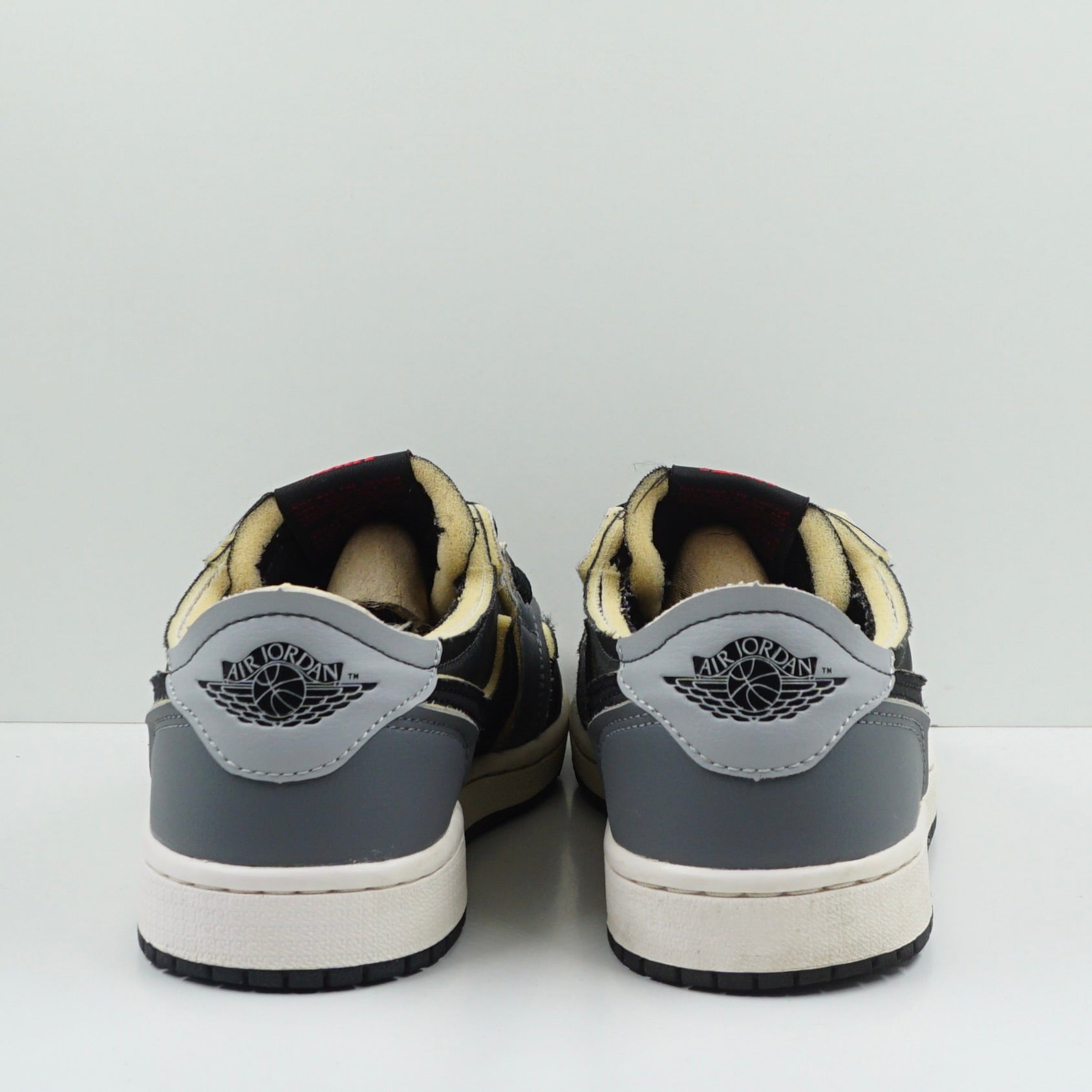 Jordan 1 Low OG EX Black Smoke Grey