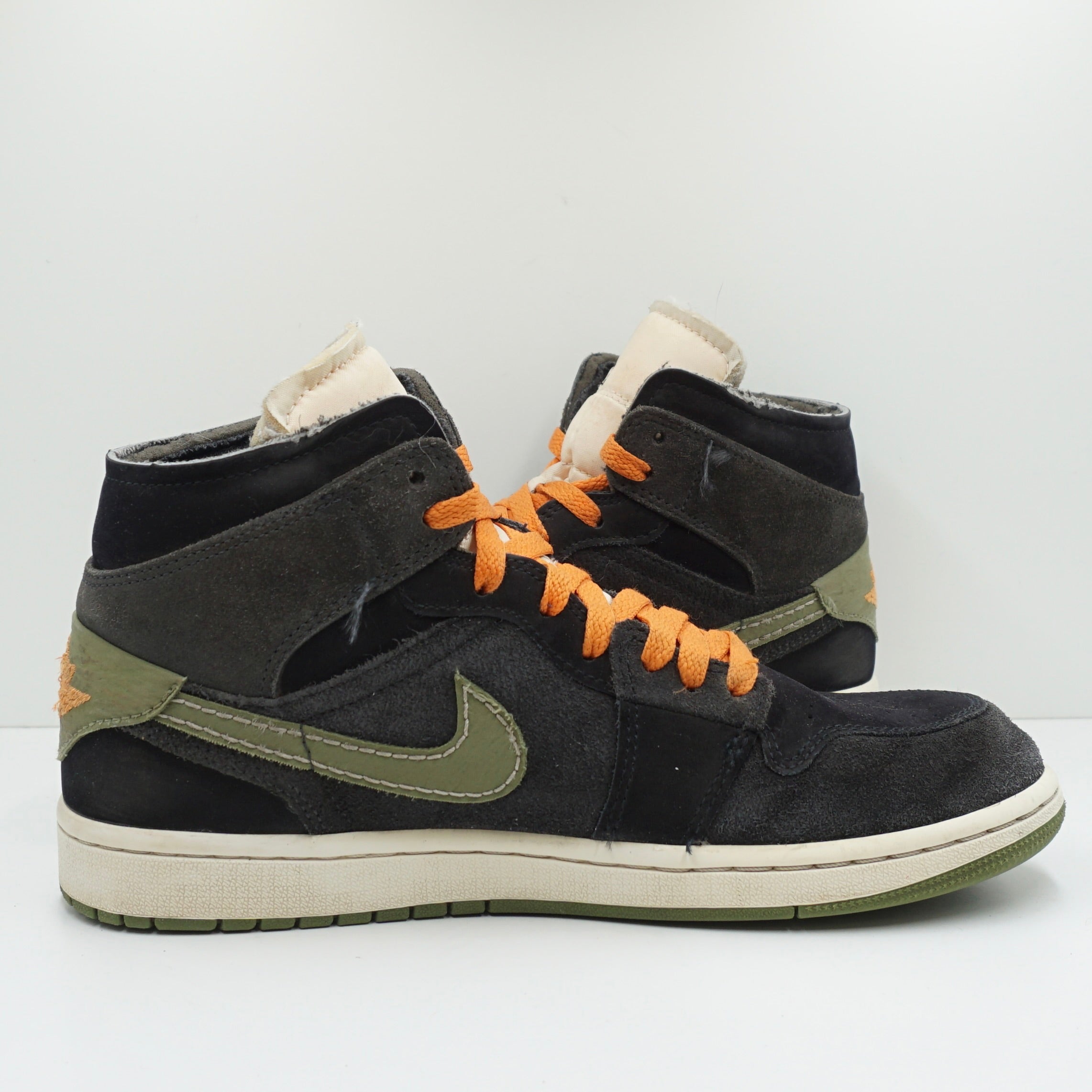 Jordan 1 Mid SE Craft Anthracite Light Olive