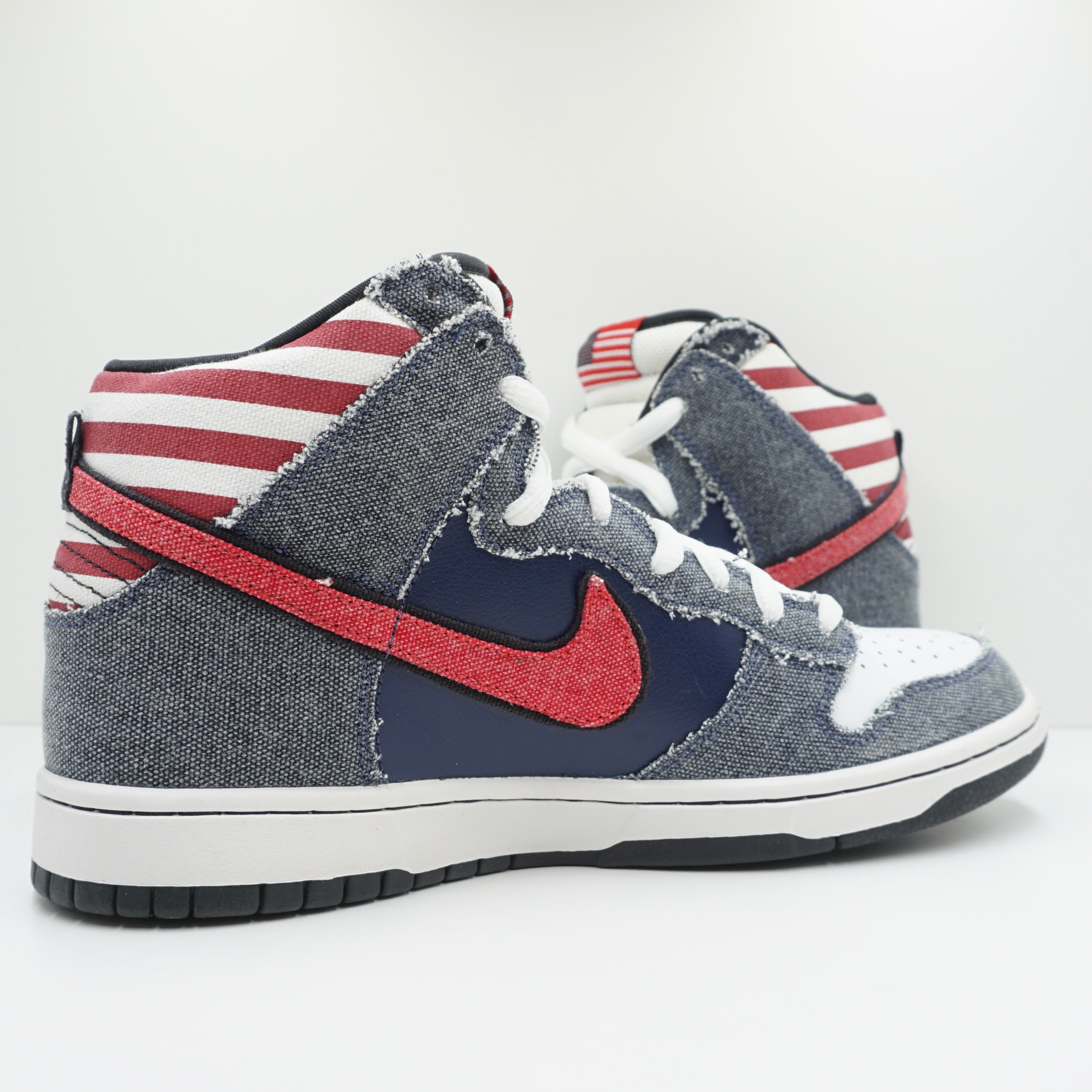 Nike SB Dunk High Born in the USA
