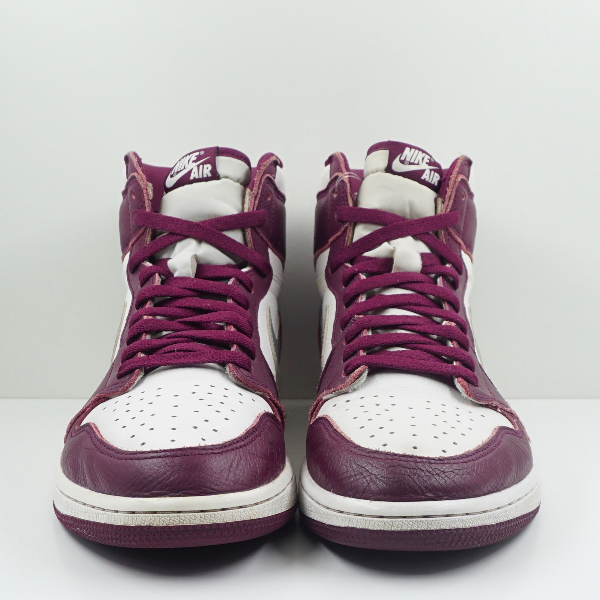 Jordan 1 Retro High OG Bordeaux