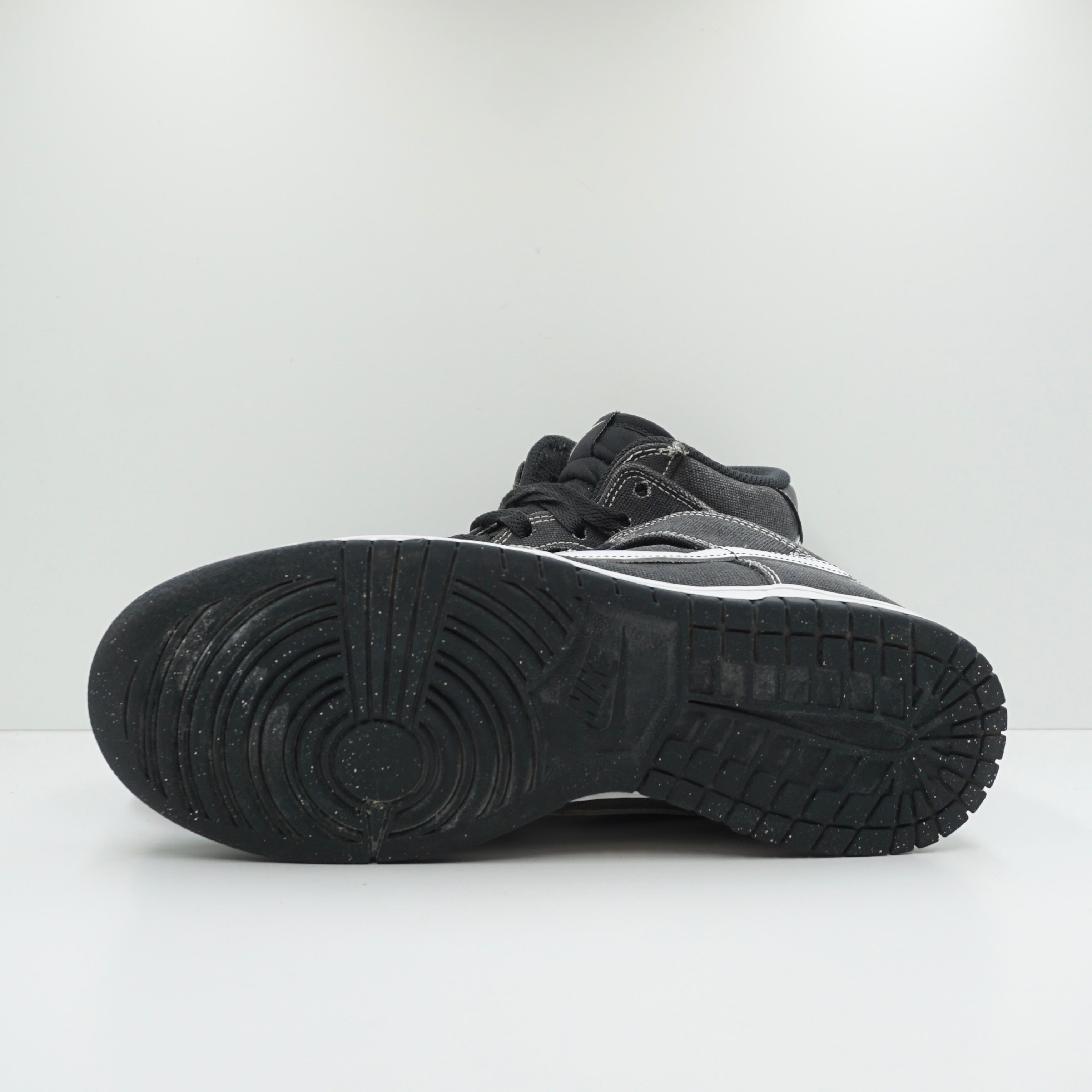 Nike Dunk Mid Off Noir White