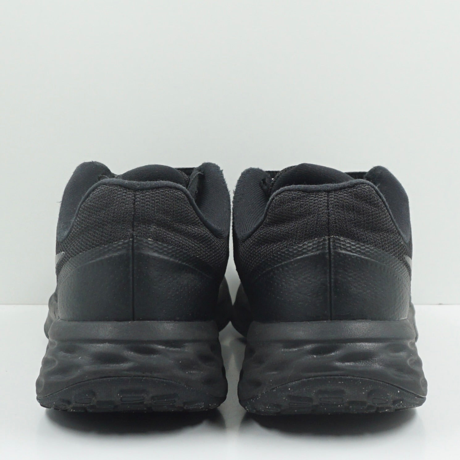 Nike Revolution 6 Next Nature Triple Black