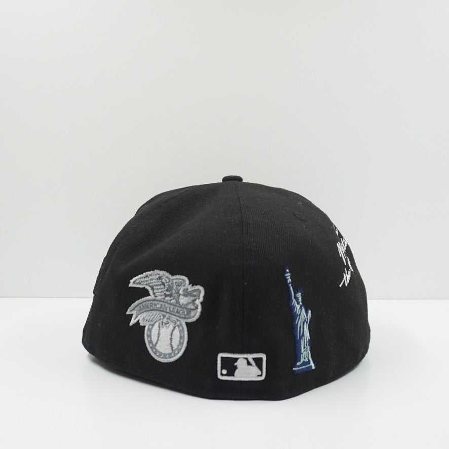 New Era New York Yankees Script Black/White Fitted Cap
