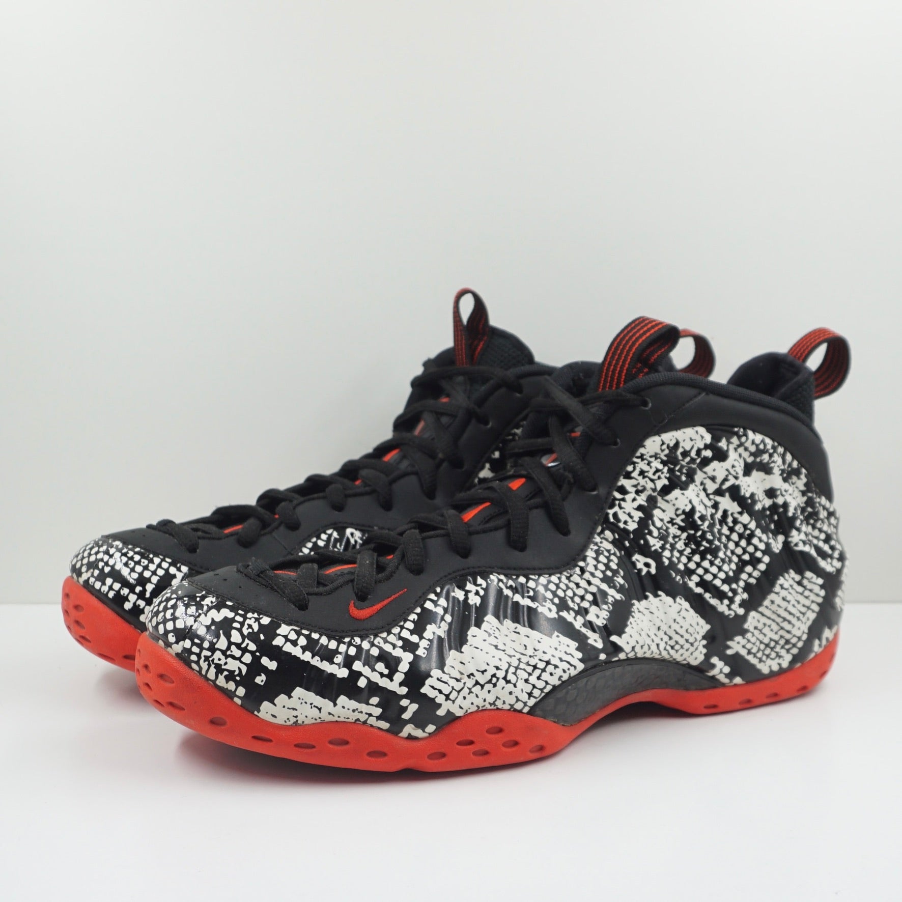Nike Air Foamposite One Albino Snakeskin