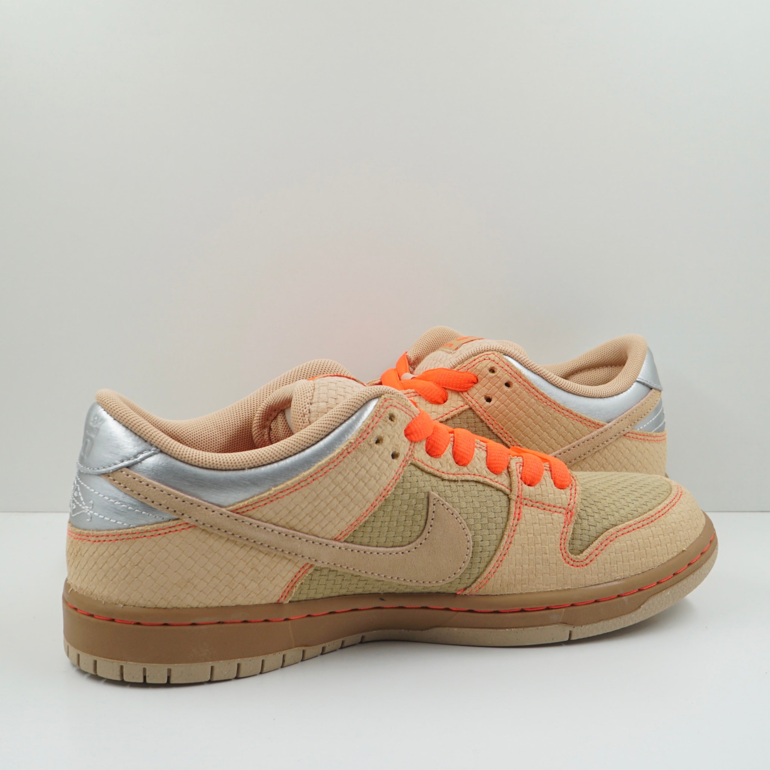 Nike SB Dunk Low Pro Som Tum
