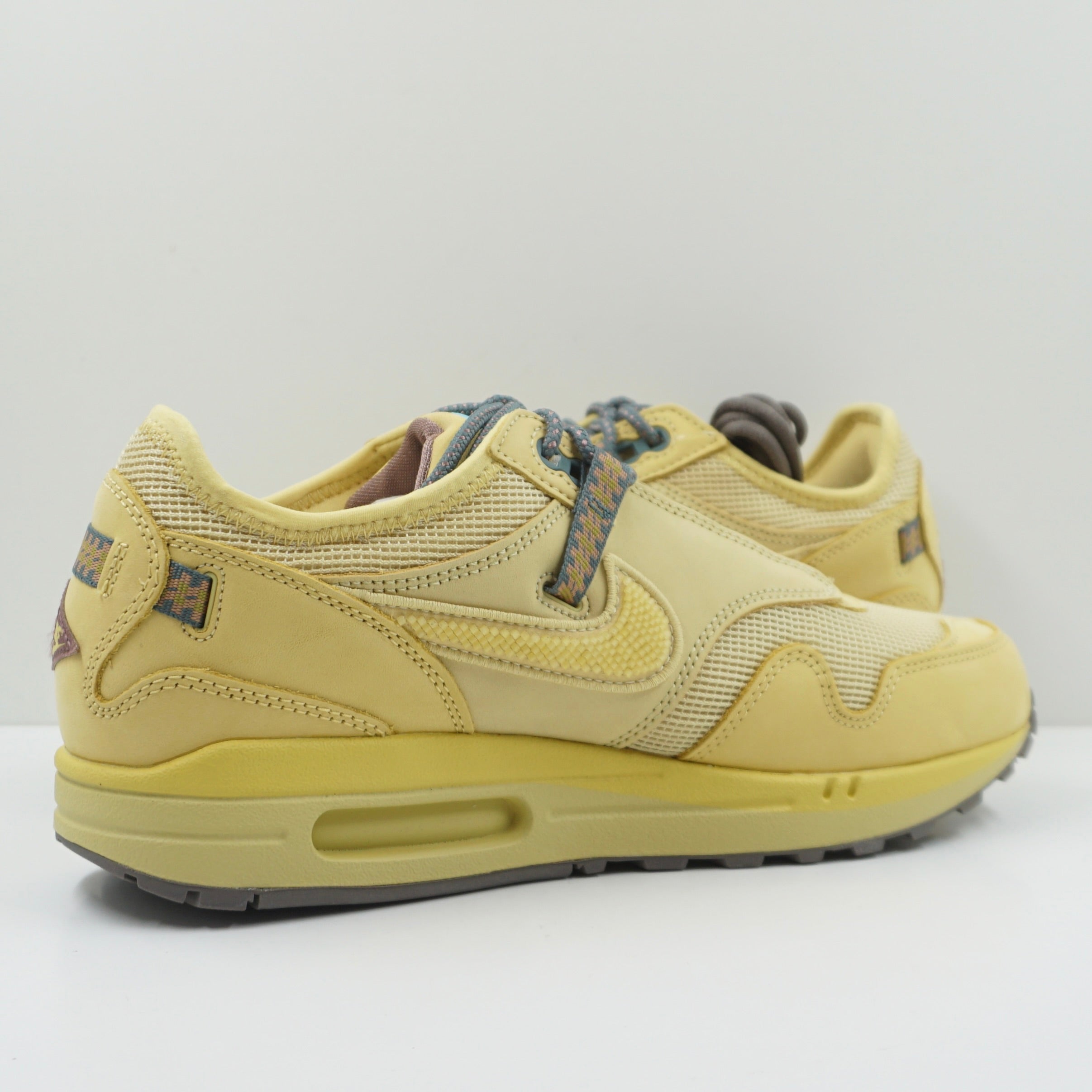 Nike Air Max 1 Travis Scott Cactus Jack Saturn Gold