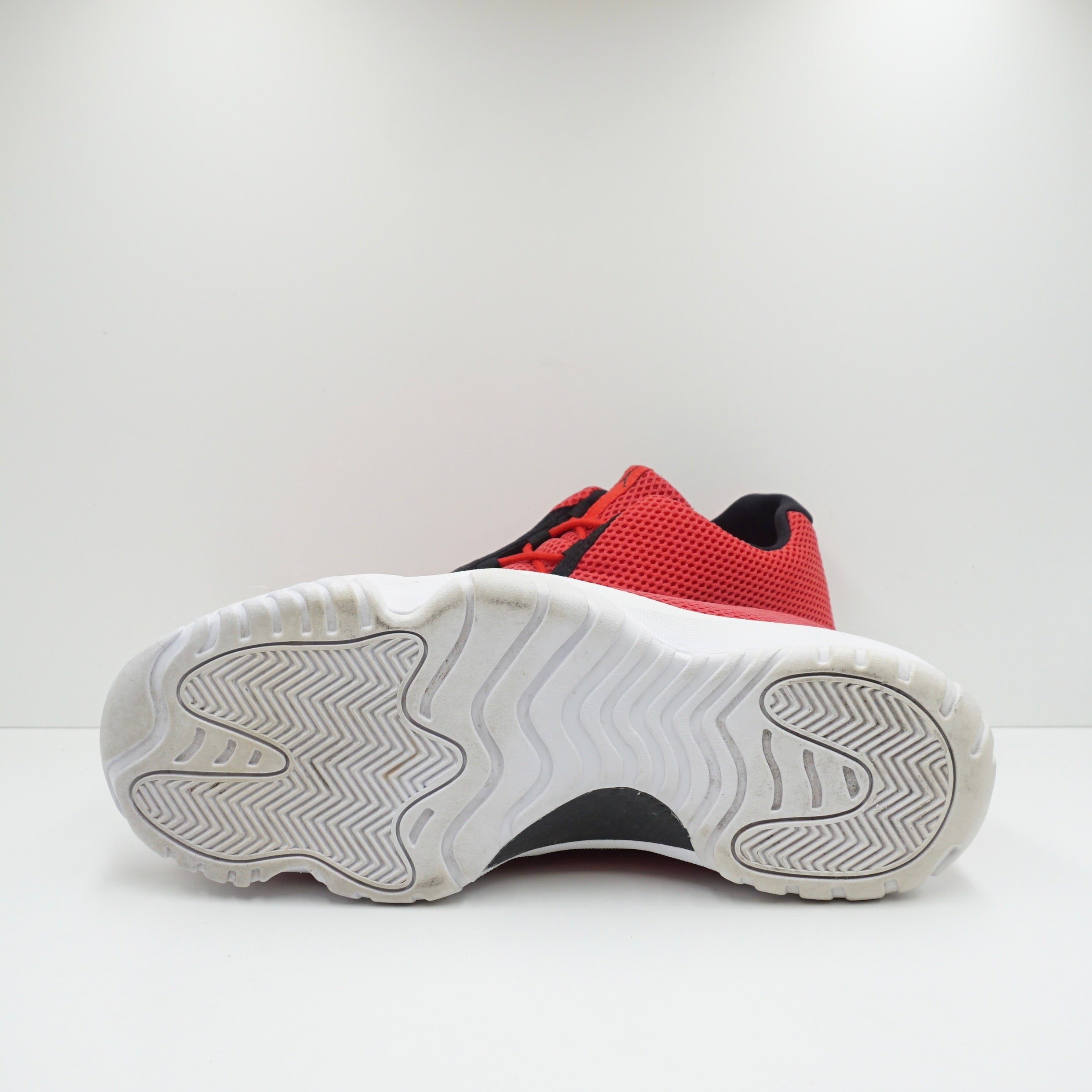 Jordan Future Low University Red