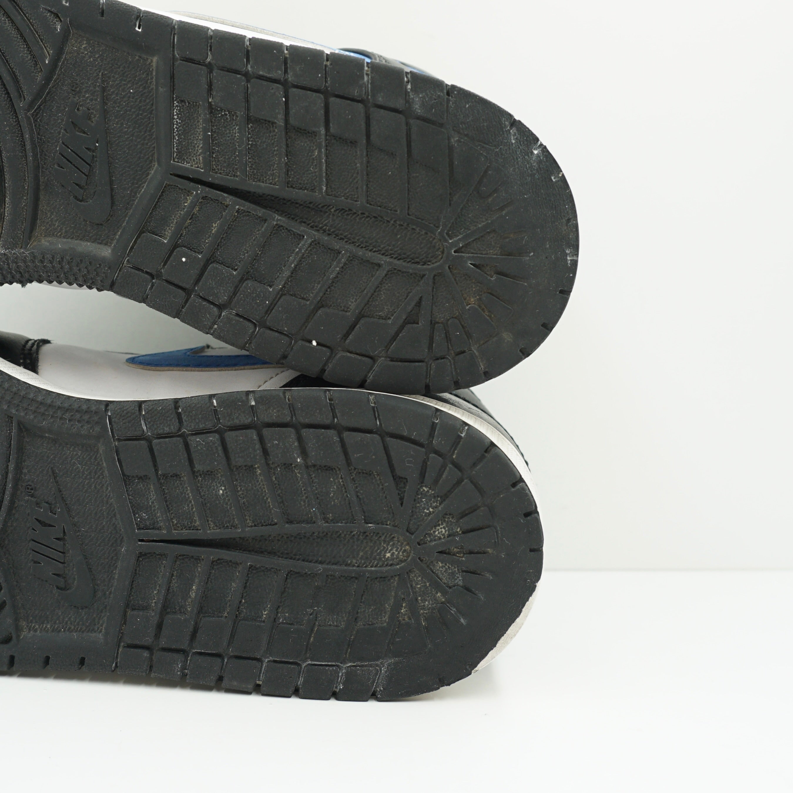 Jordan 1 Mid White Black Racer Blue (GS)