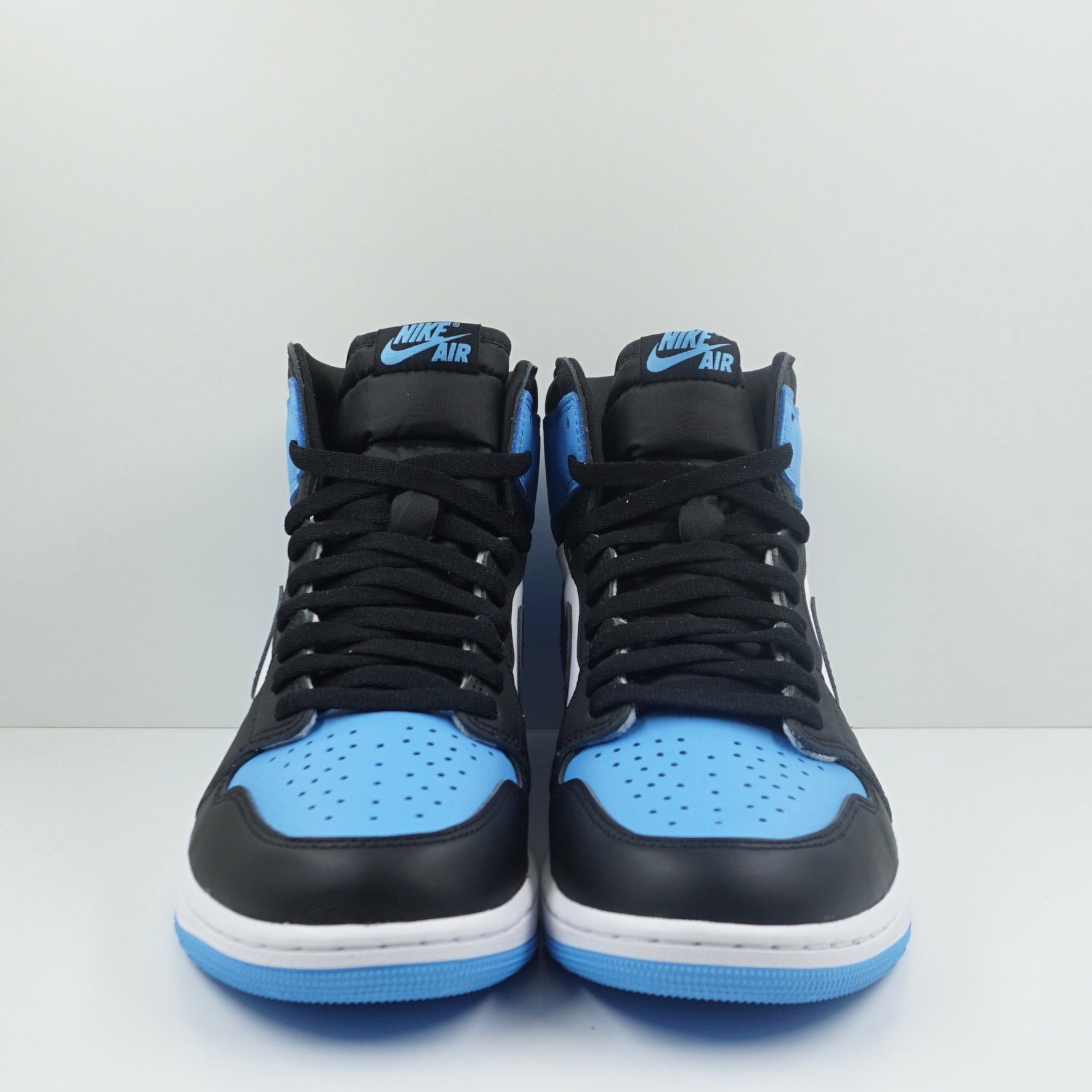 Jordan 1 Retro High OG UNC Toe