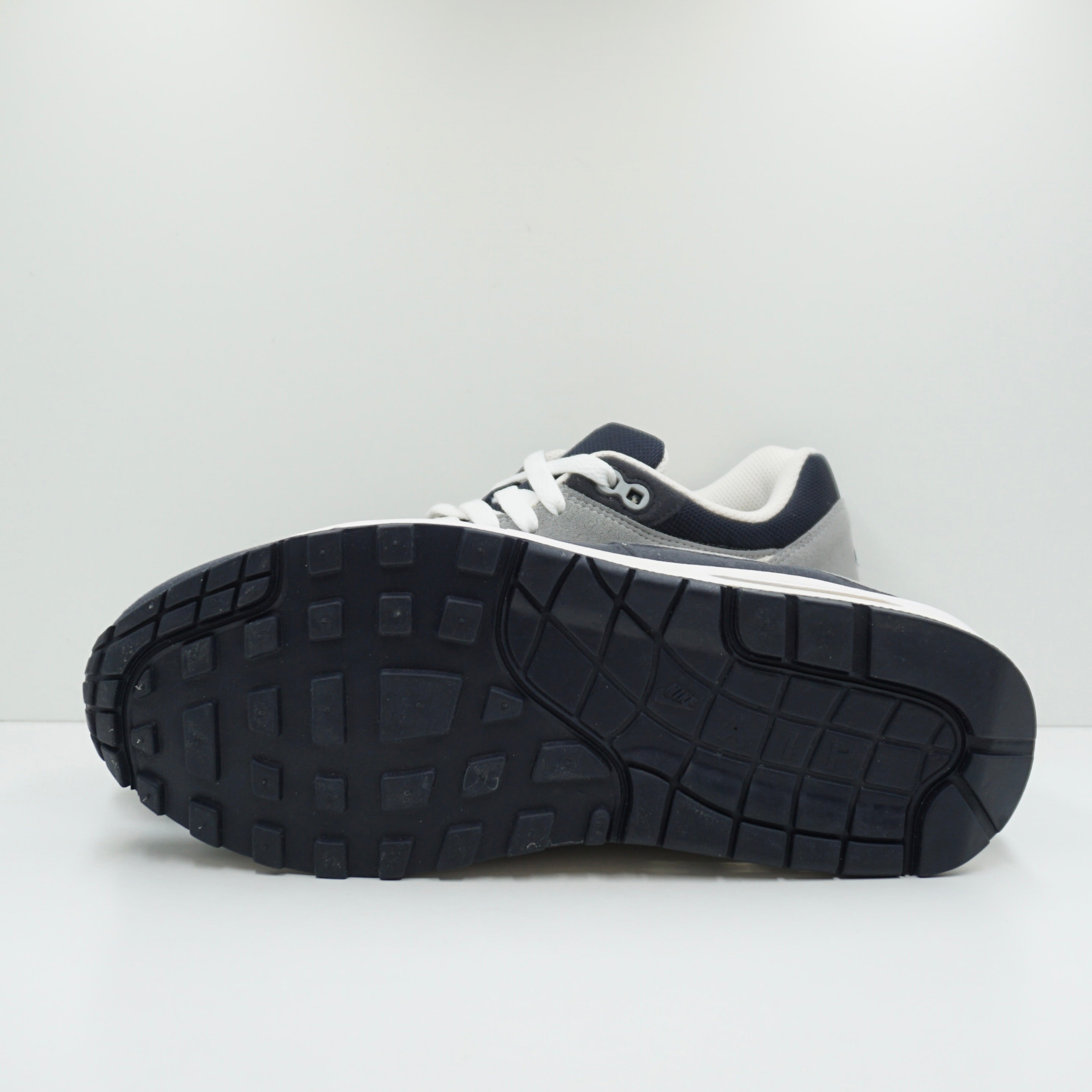 Nike Air Max 1 Grey White Obsidian