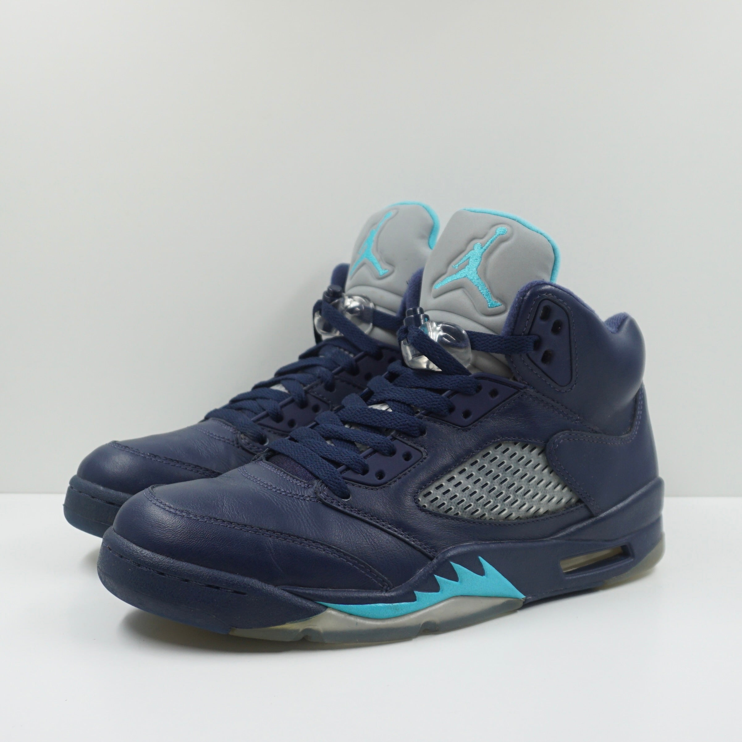Jordan 5 Retro Pre-Grape