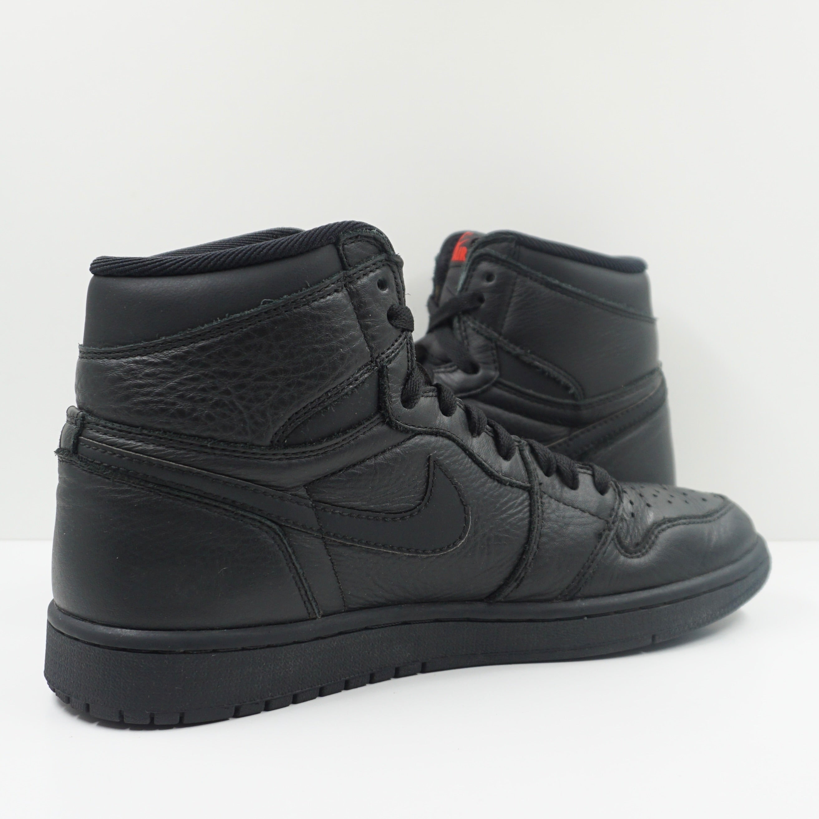 Jordan 1 Retro High OG Black