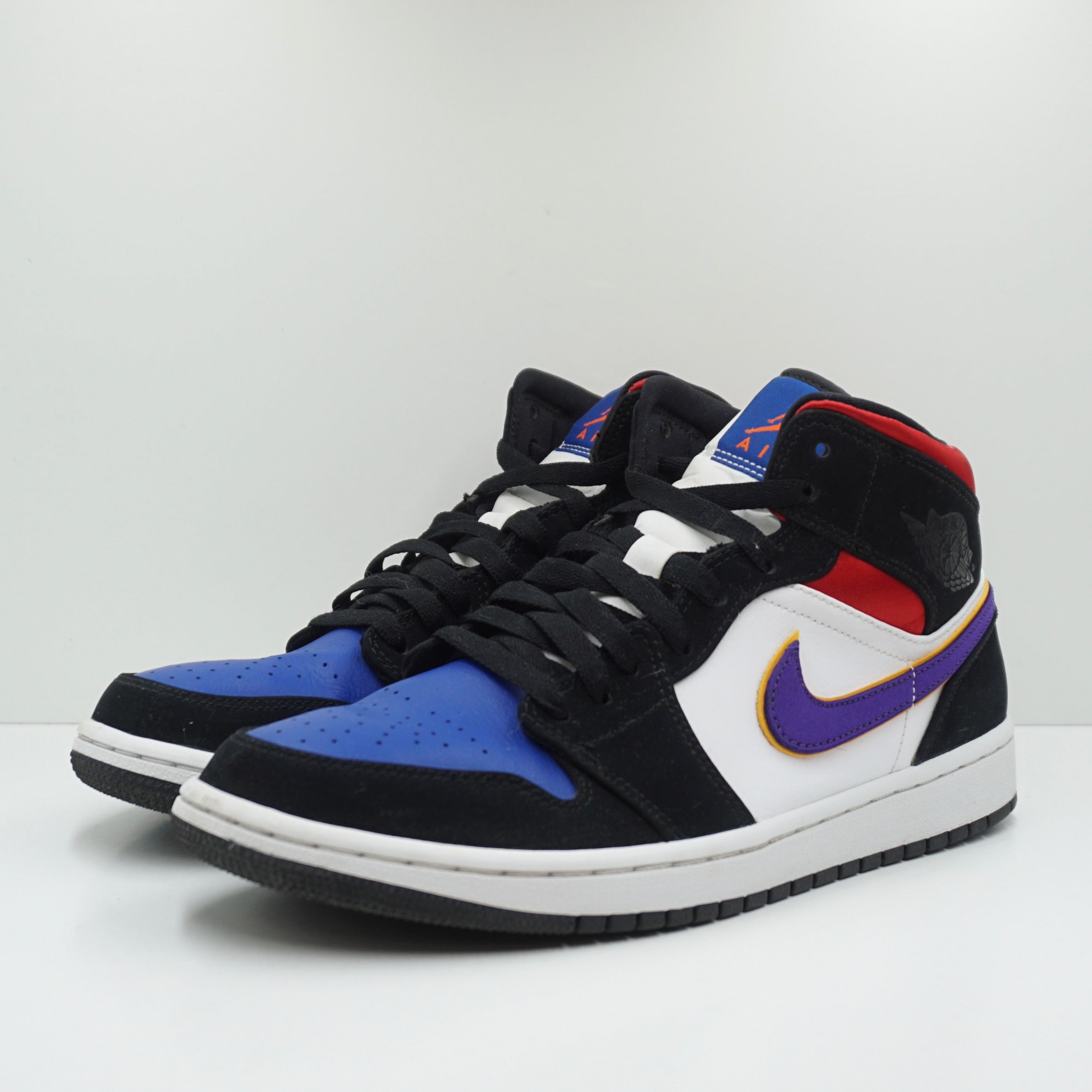 Jordan 1 Mid Lakers Top 3