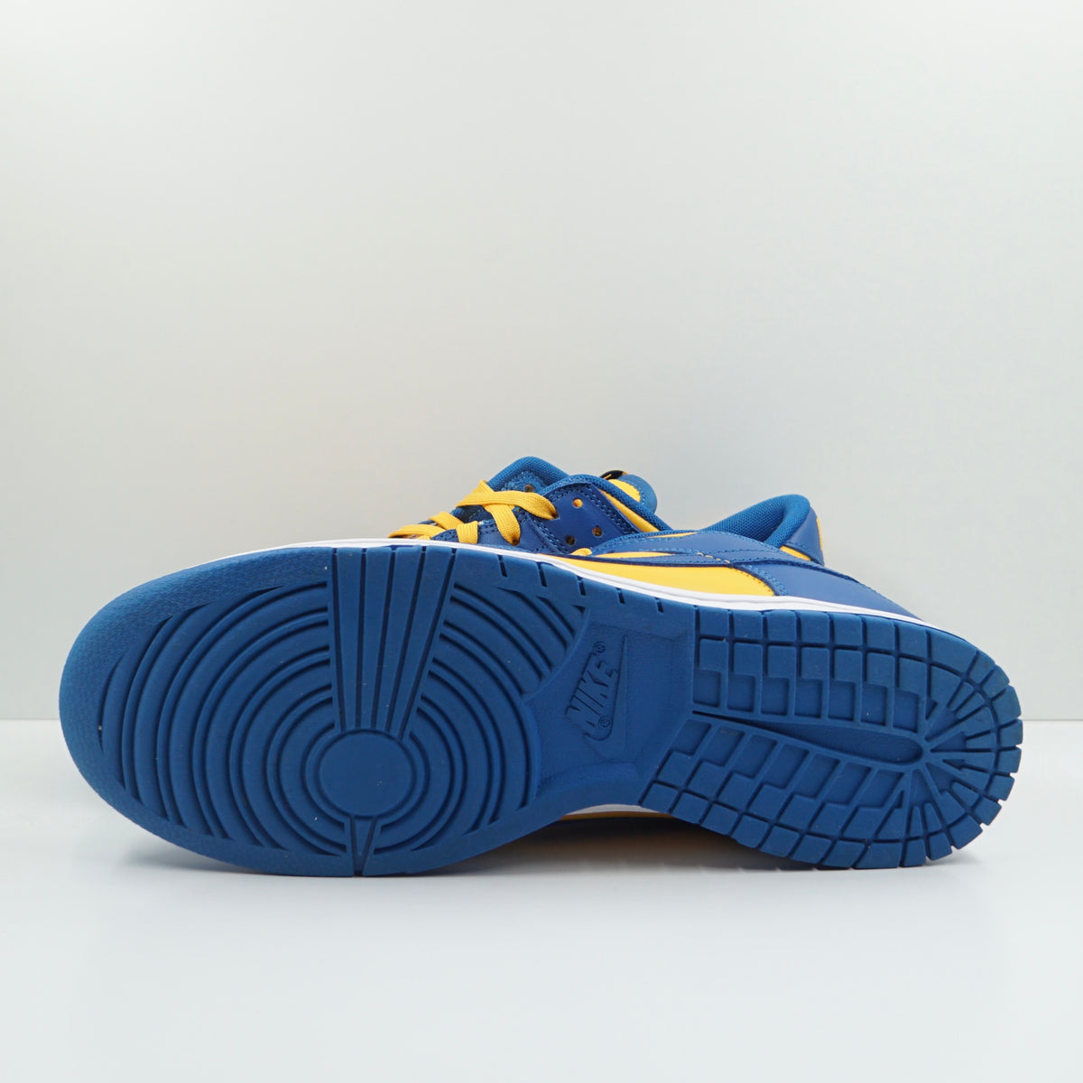 Nike Dunk Low UCLA