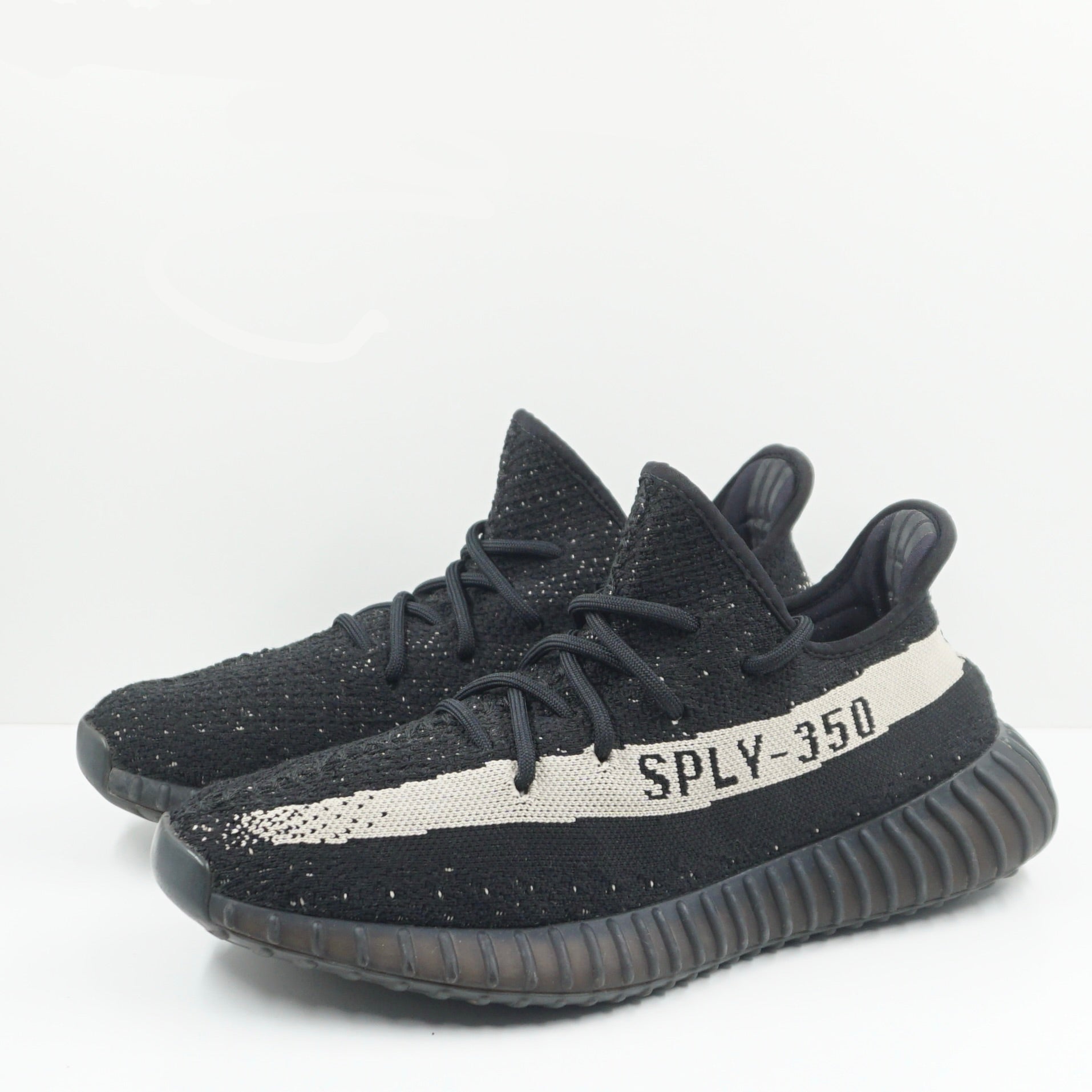 Adidas Yeezy Boost 350 V2 Core Black White (2016/2022)