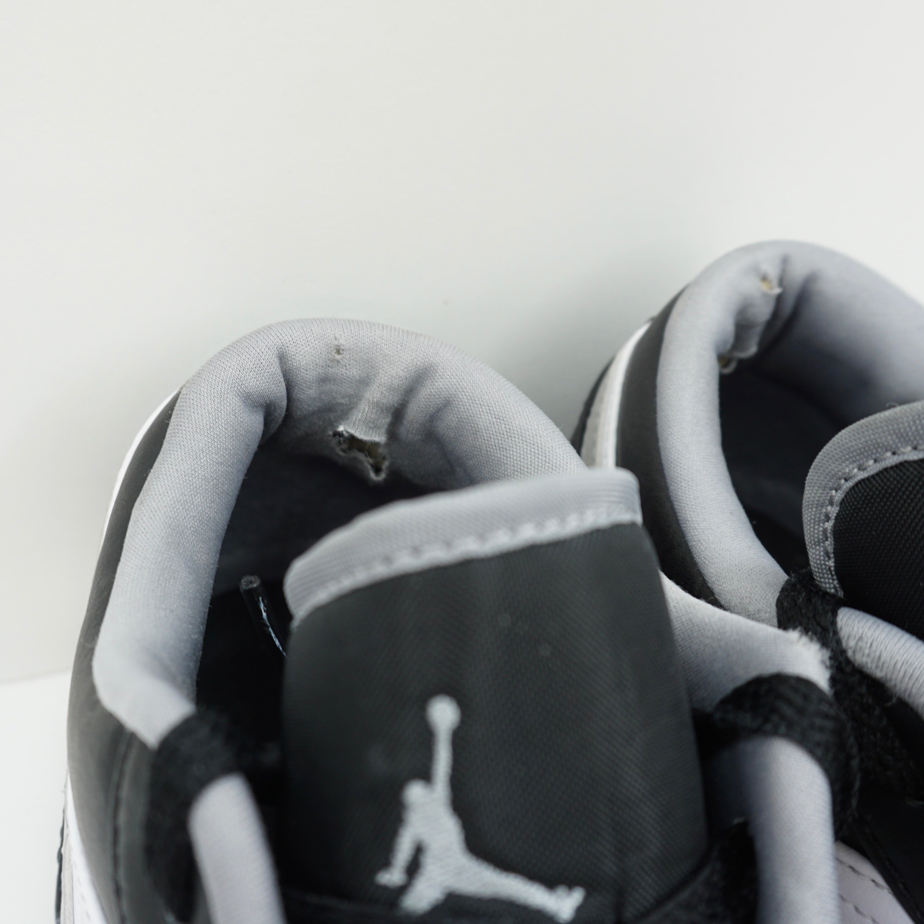 Jordan 1 Low Black White Grey
