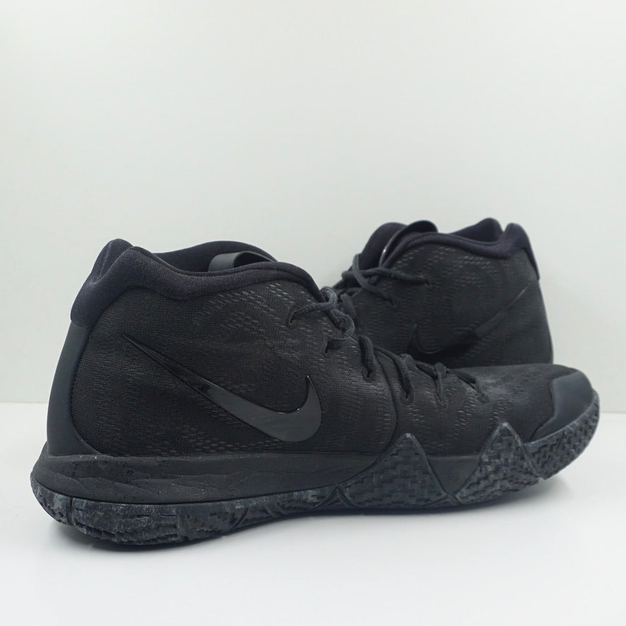 Nike Kyrie 4 Blackout