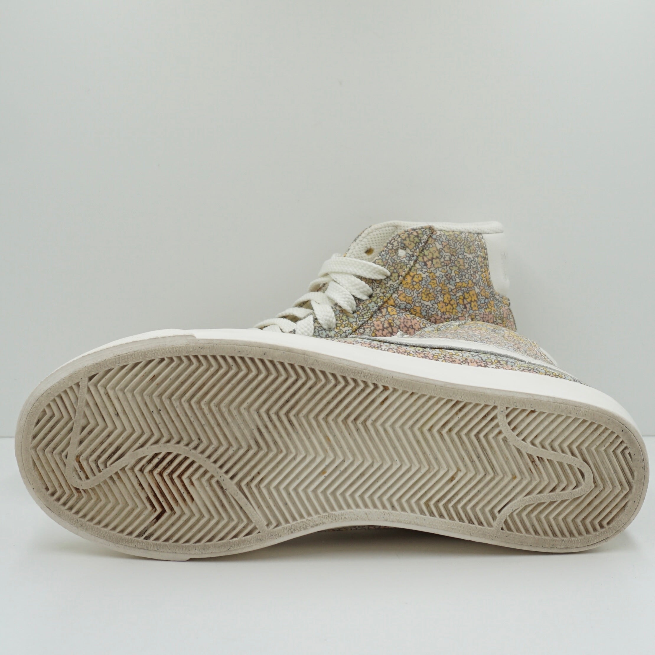 Nike Blazer Mid Liberty London (W)