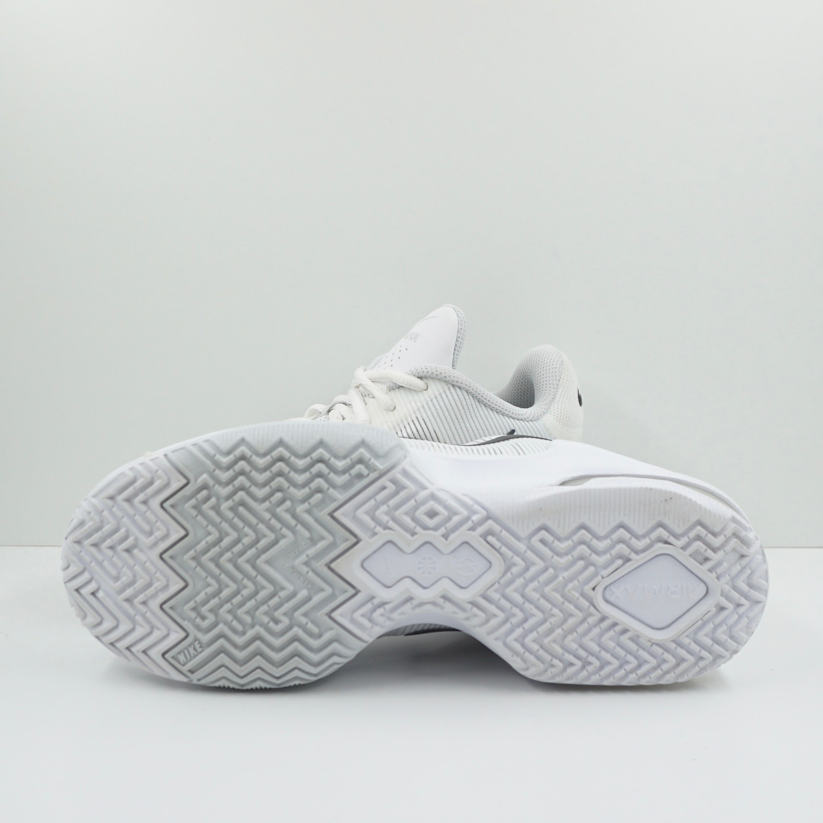 Nike Air Max Impact 4 White Black Pure Platinum