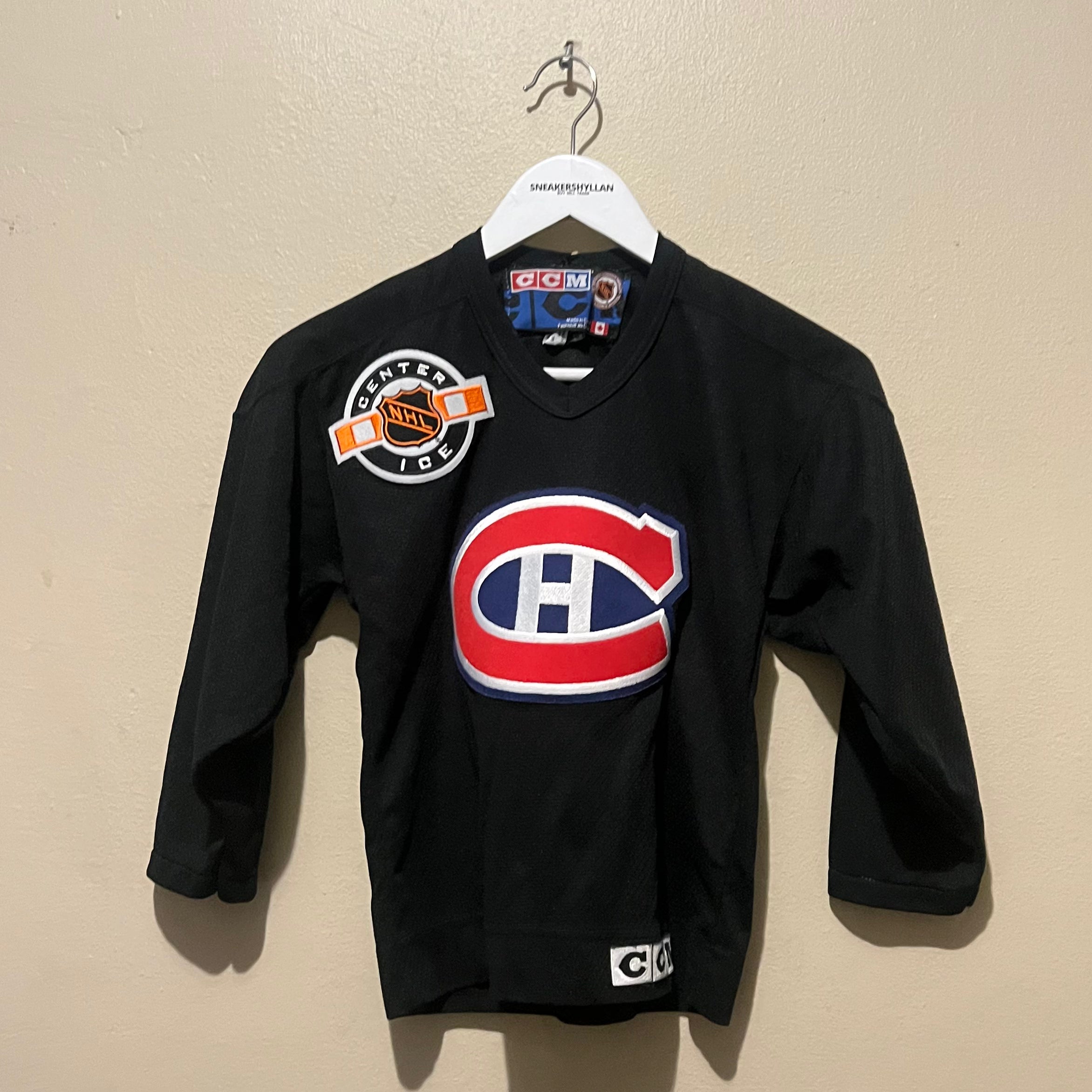 CCM Montreal Canadiens Center Ice NHL Jersey (Youth)