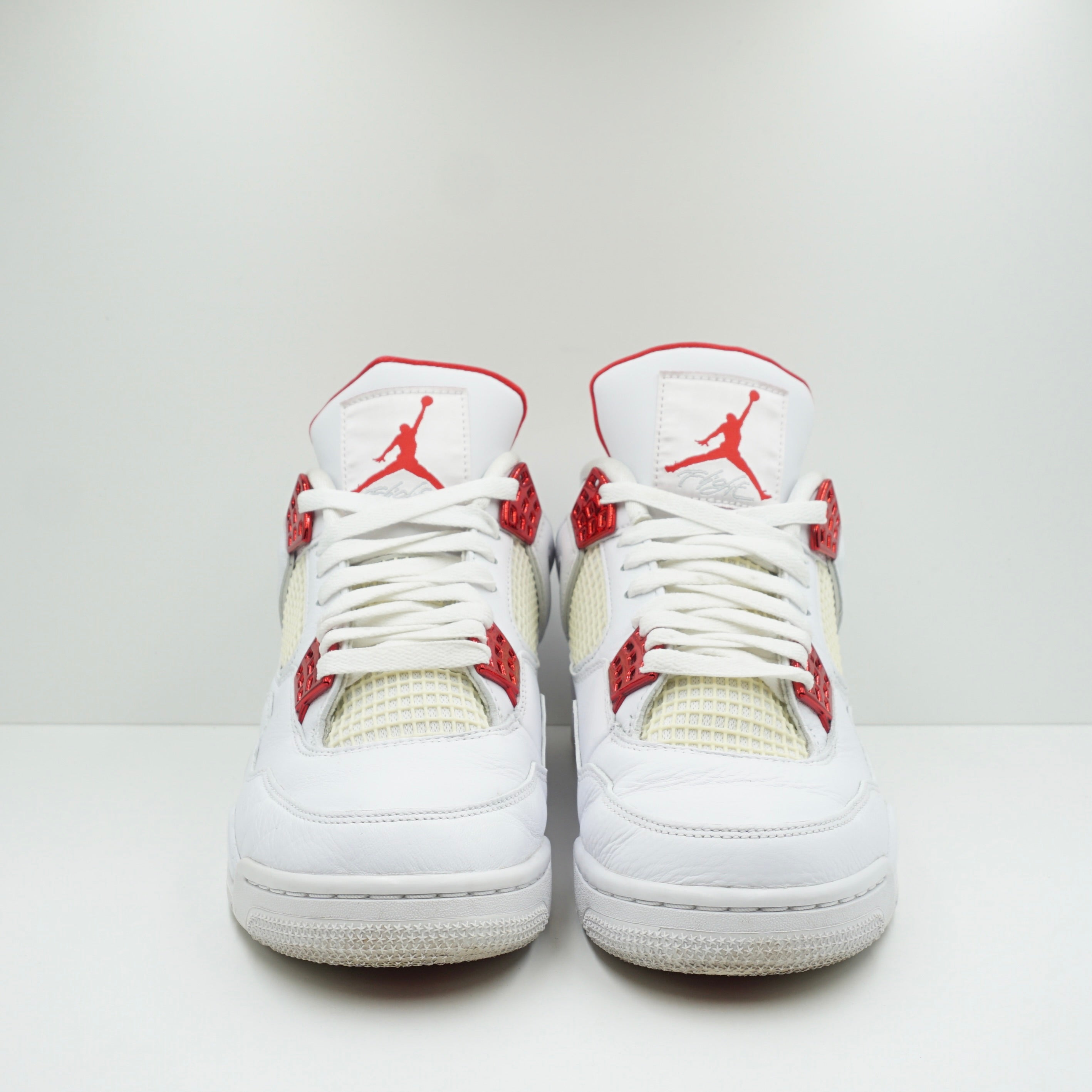 Jordan 4 Retro Metallic Red
