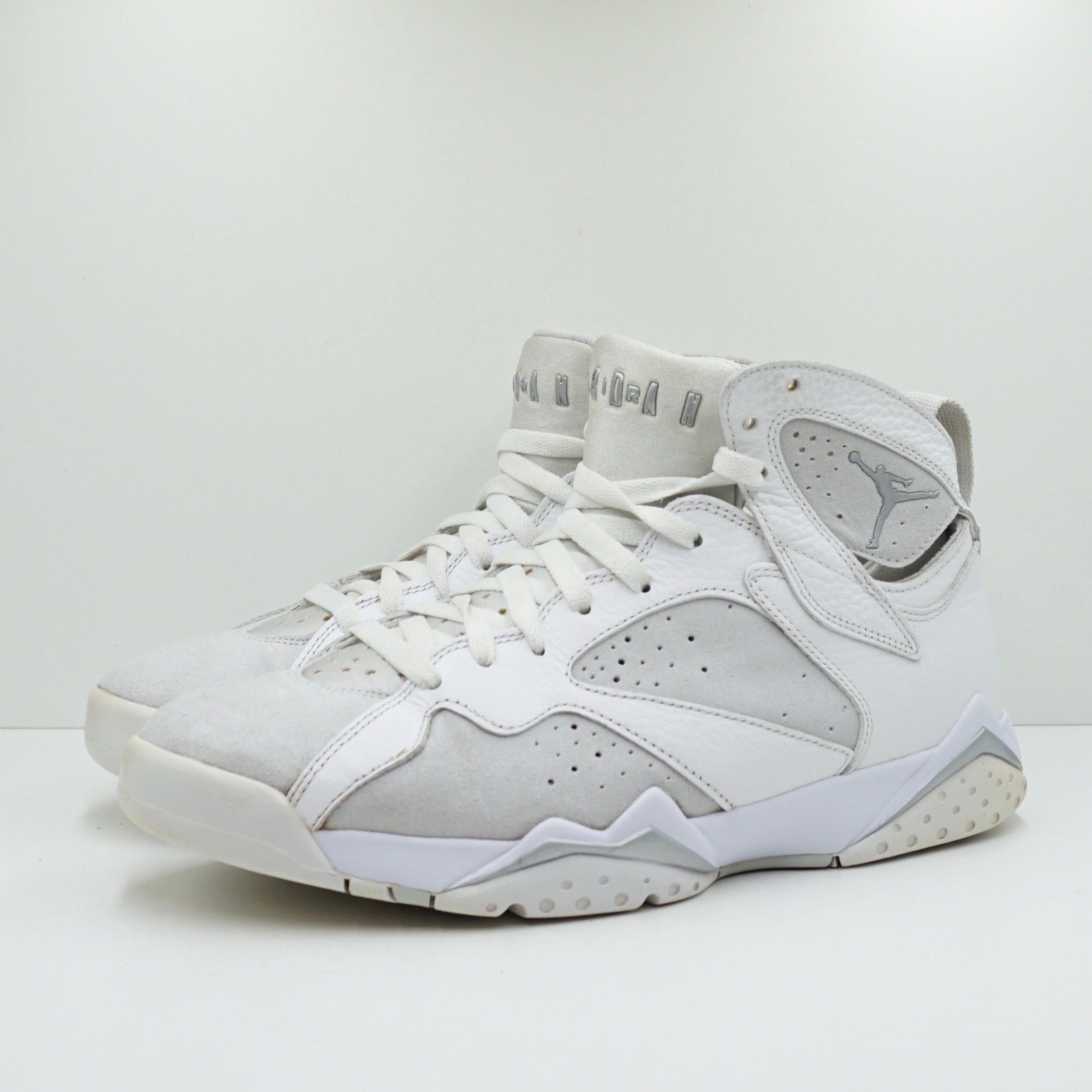 Jordan 7 Retro Pure Platinum
