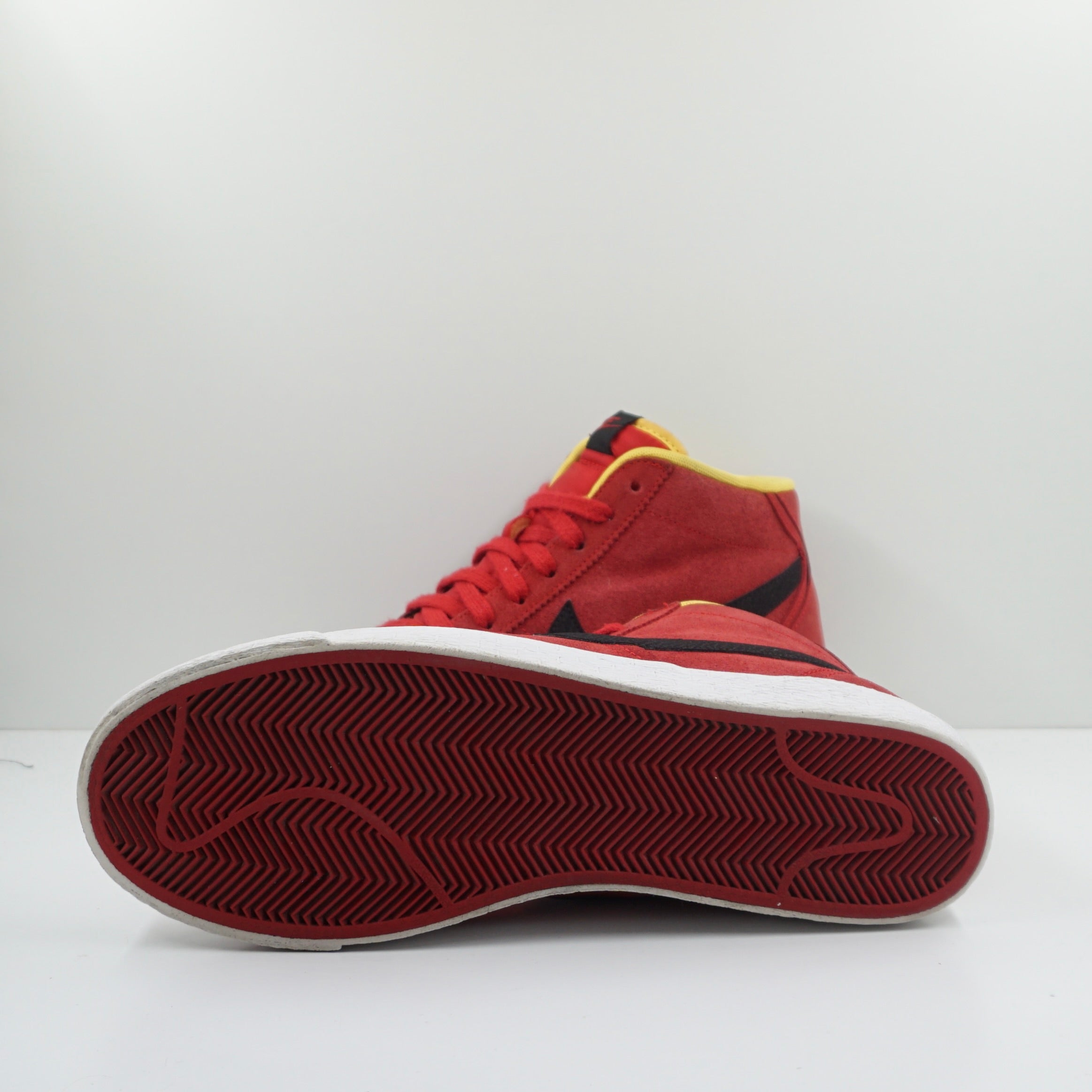 Nike Bruin Mid Gym Red (2012)