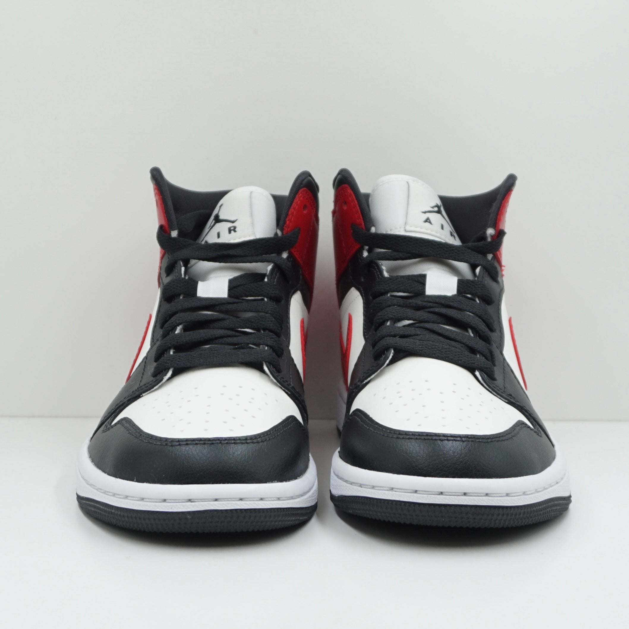 Jordan 1 Mid Gym Red Off Noir (W)
