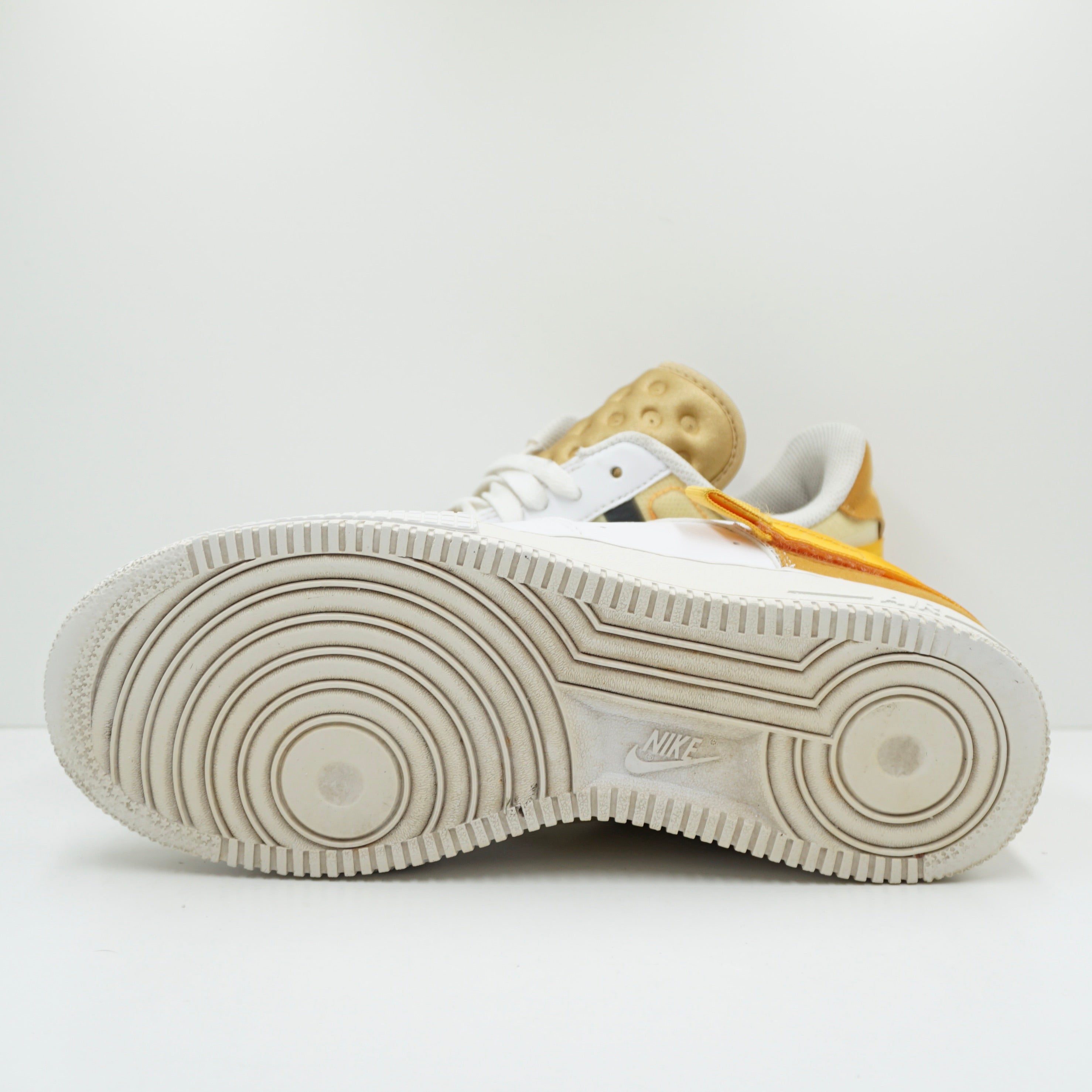 Nike Air Force 1 Type White Gold