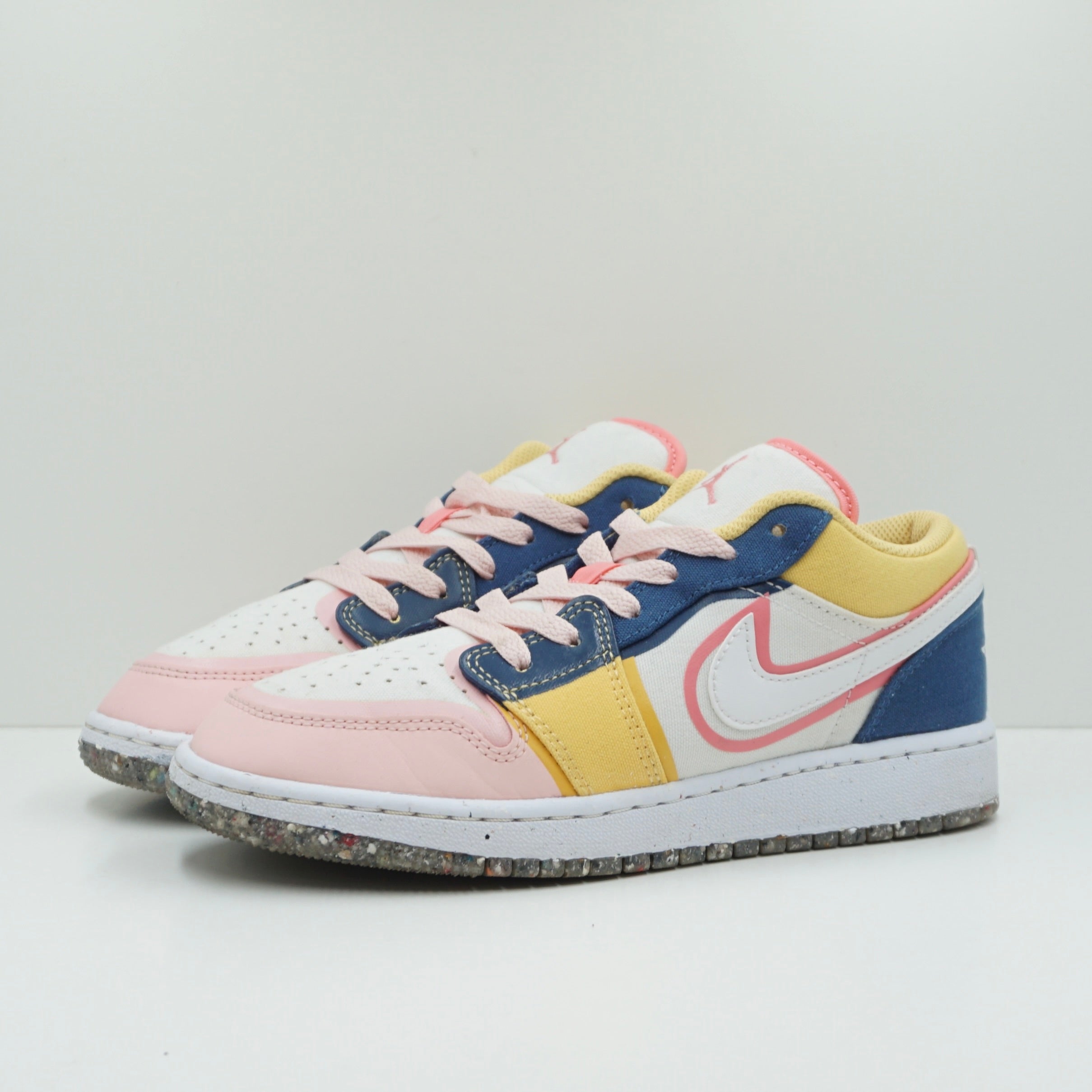 Jordan 1 Low SE Multi Canvas (GS)