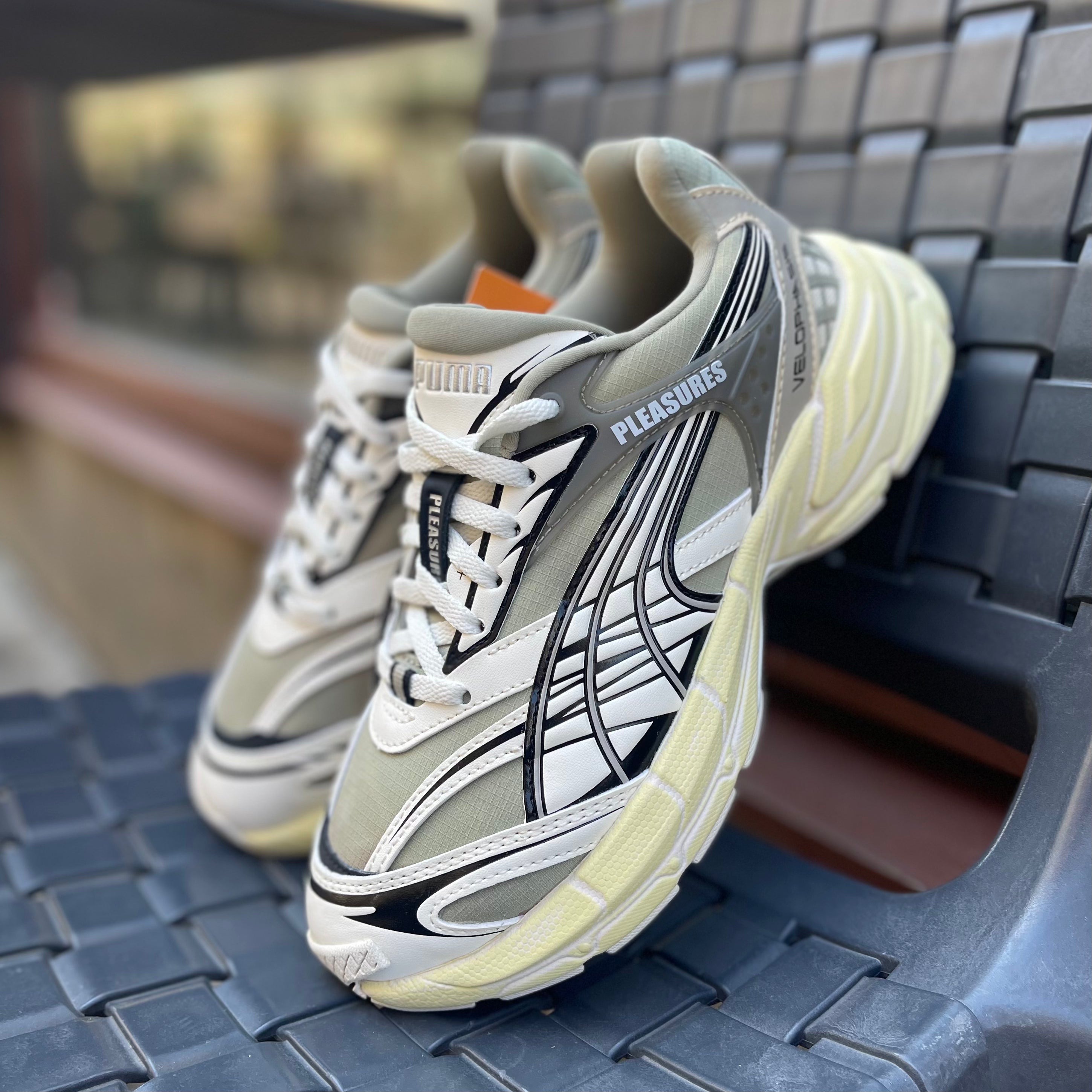 Puma X Pleasures Velophasis Overdyed