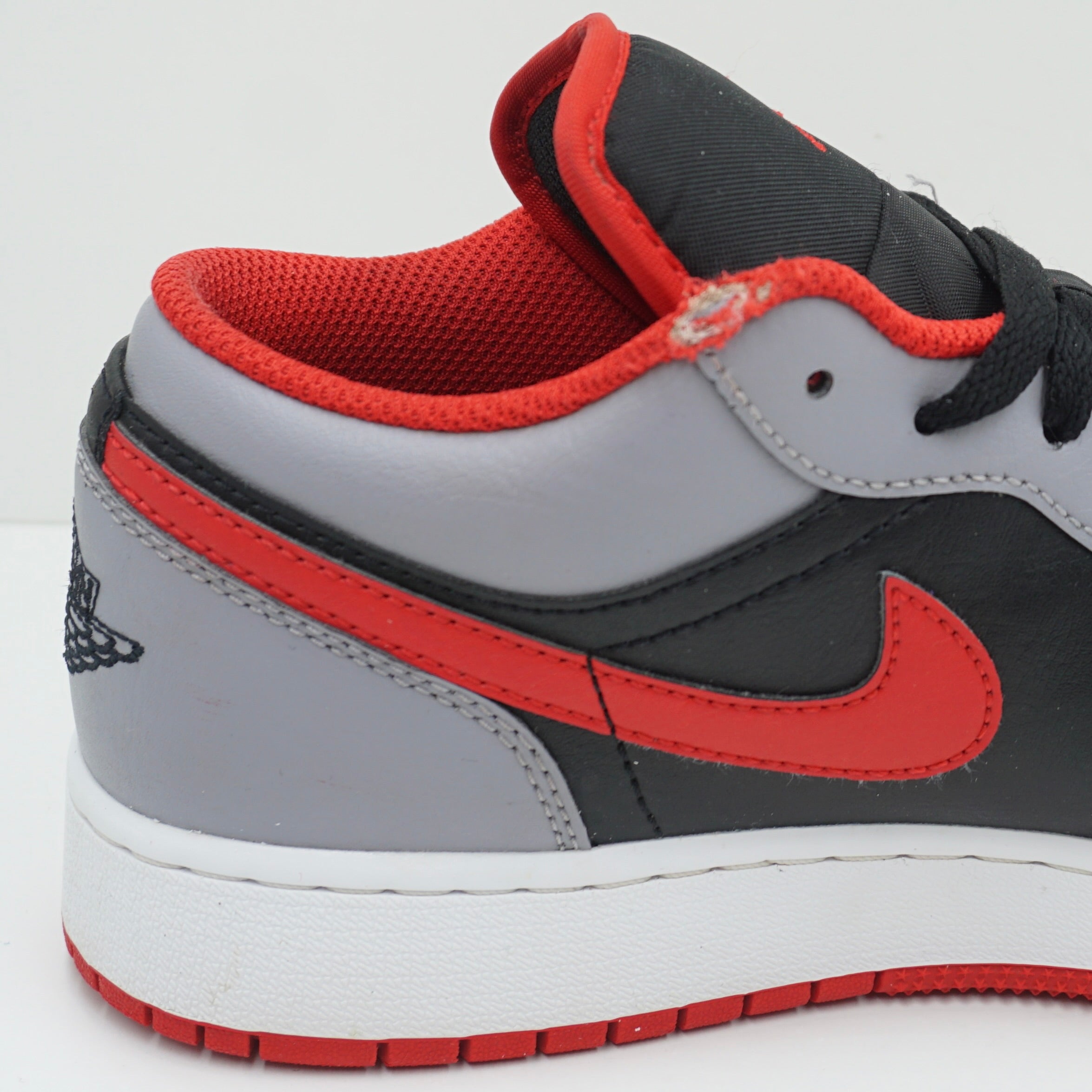 Jordan 1 Low Cement Fire Red (GS)