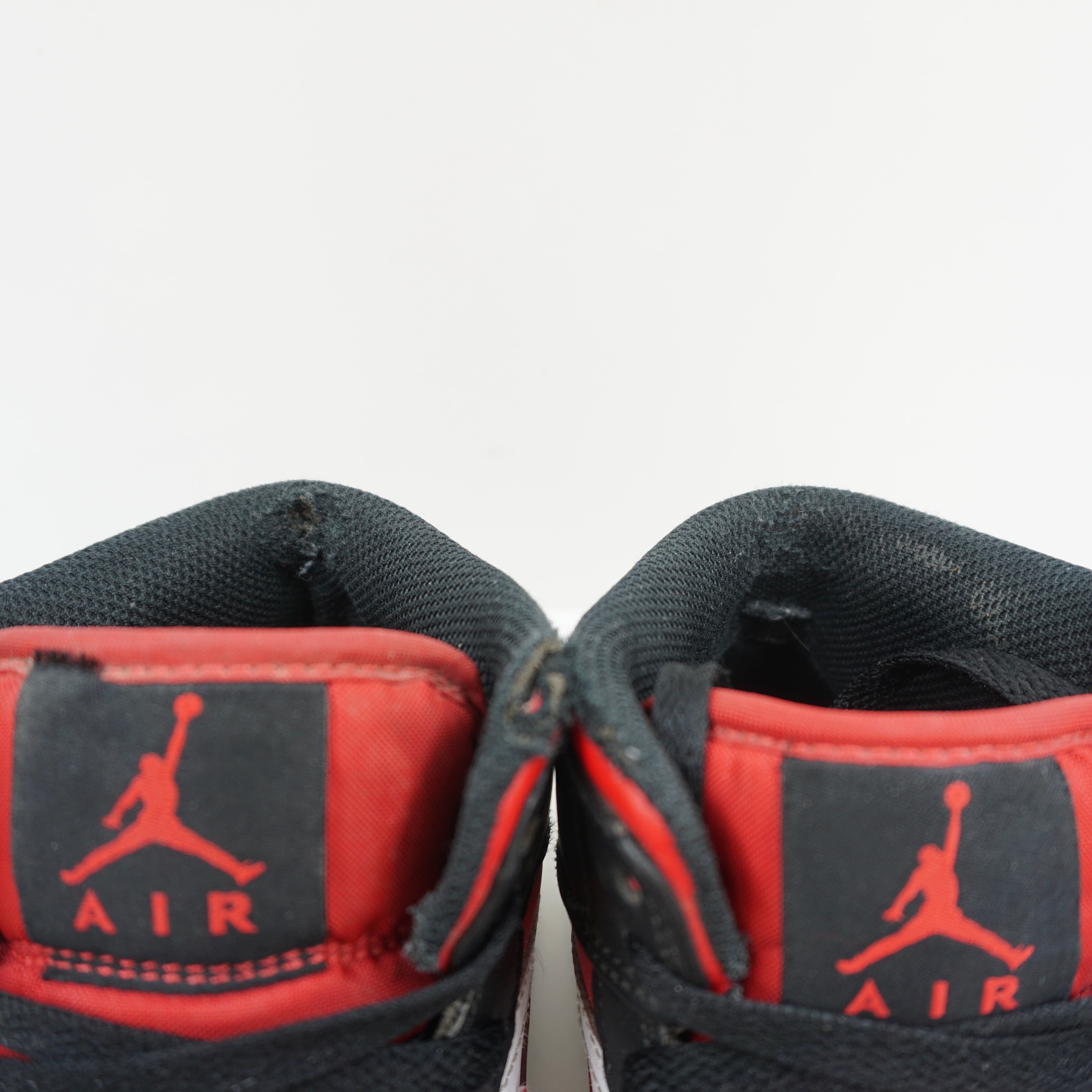 Jordan 1 Mid Black Fire Red (GS) FREE