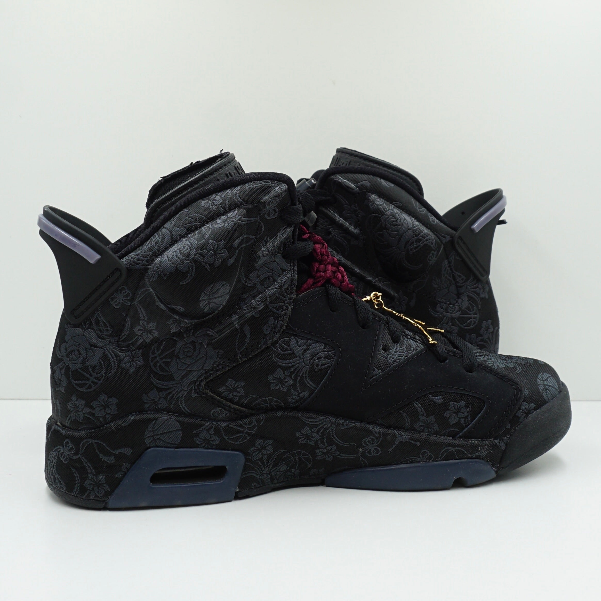 Jordan 6 Retro SD Triple Black (W)