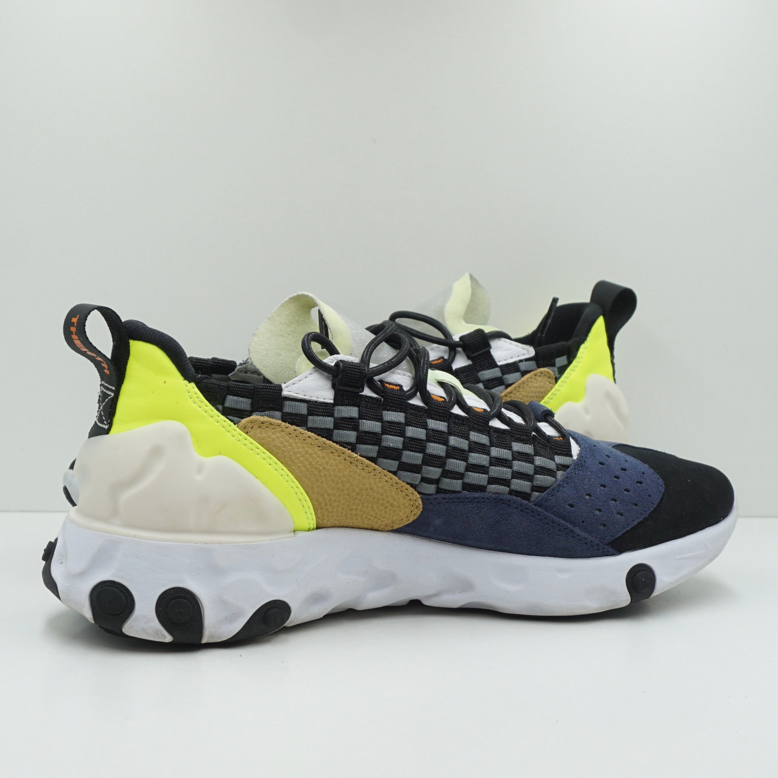 Nike React Sertu Black Volt