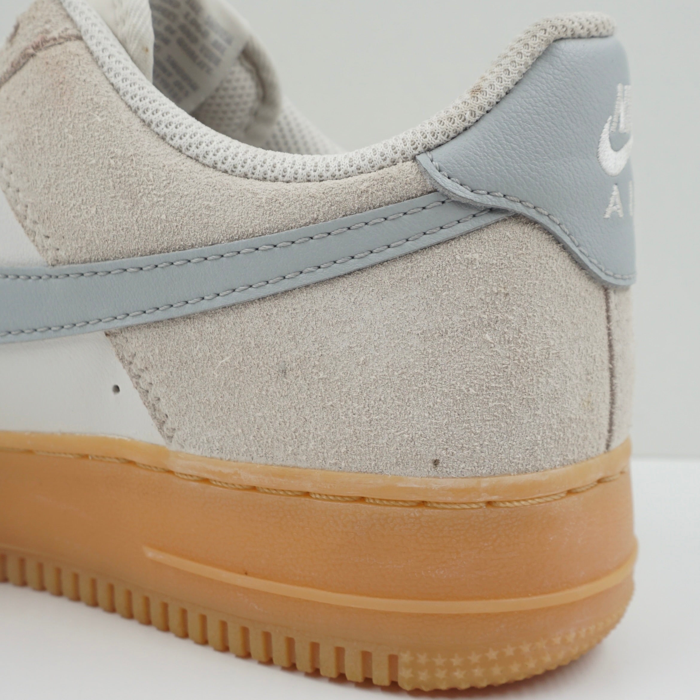 Nike Air Force 1 Low '07 LV8 Phantom Light Smoke Gum