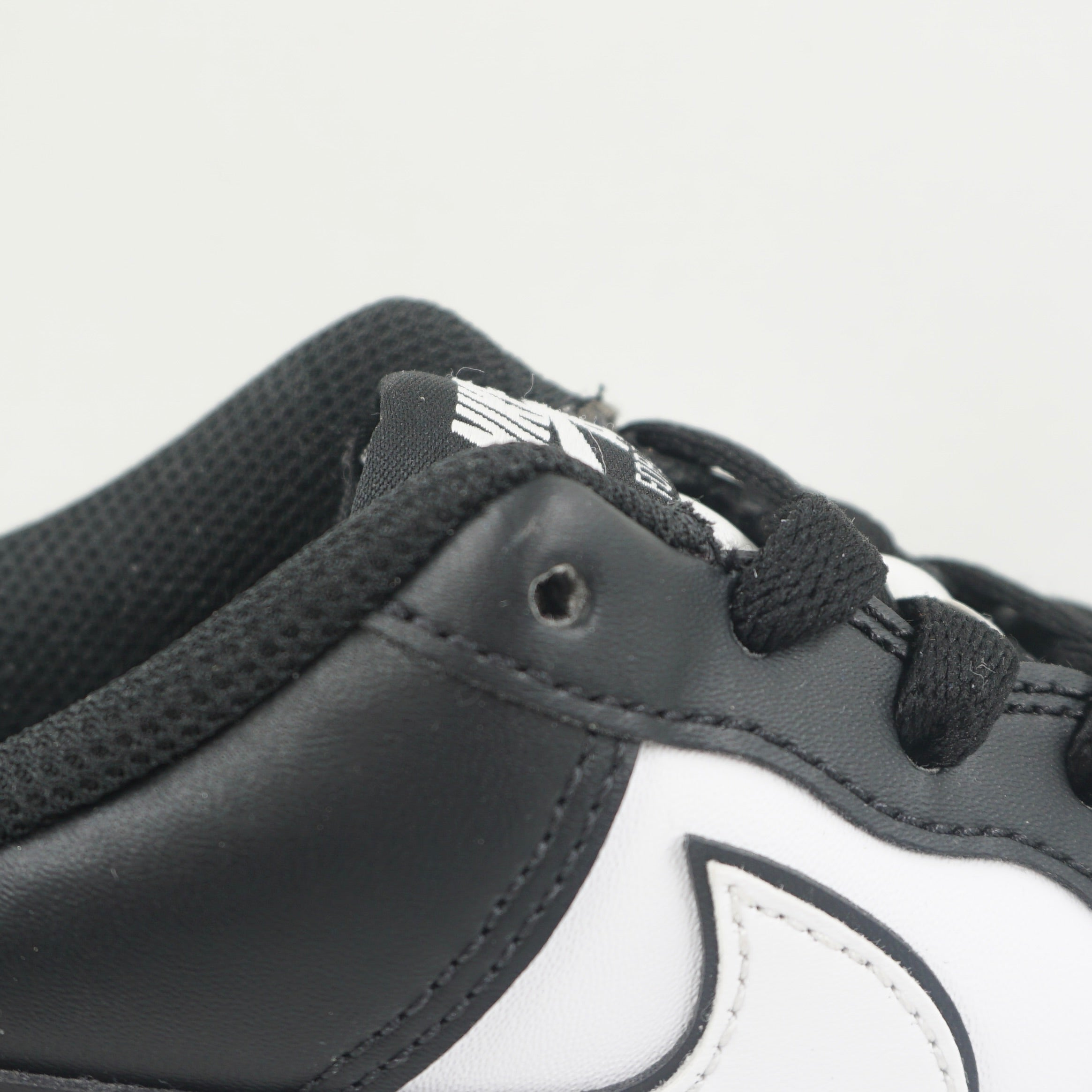 Nike Air Force 1 Low LV8 2 White Swoosh Panda (GS)