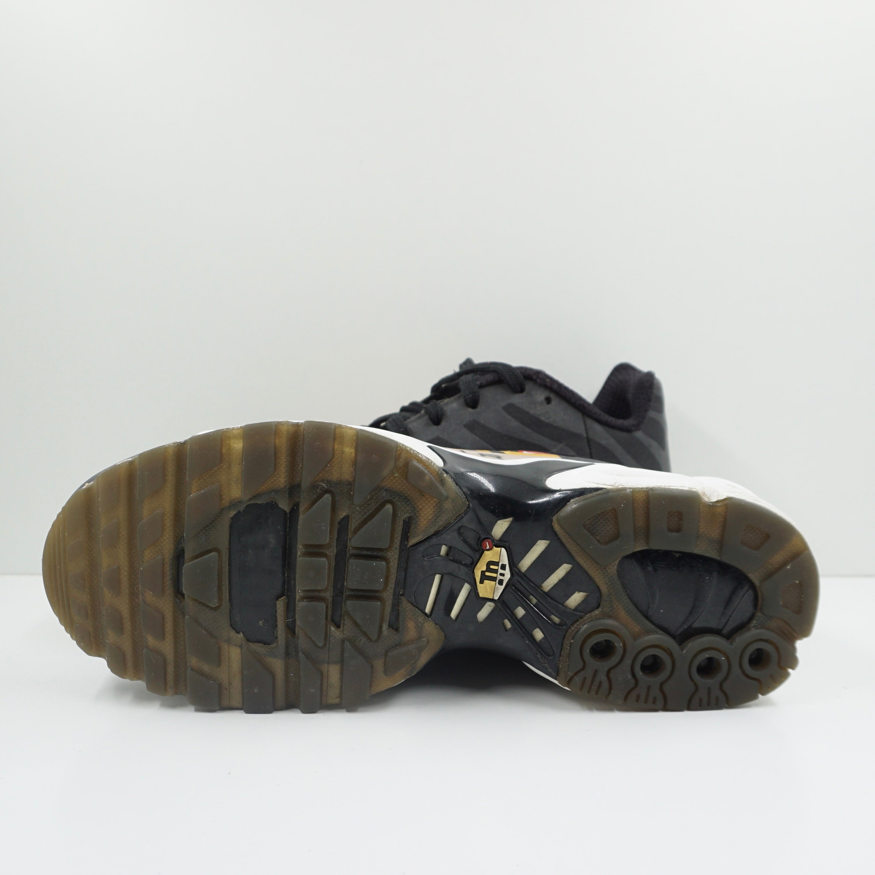 Nike Air Max Plus NS Big Logo Black