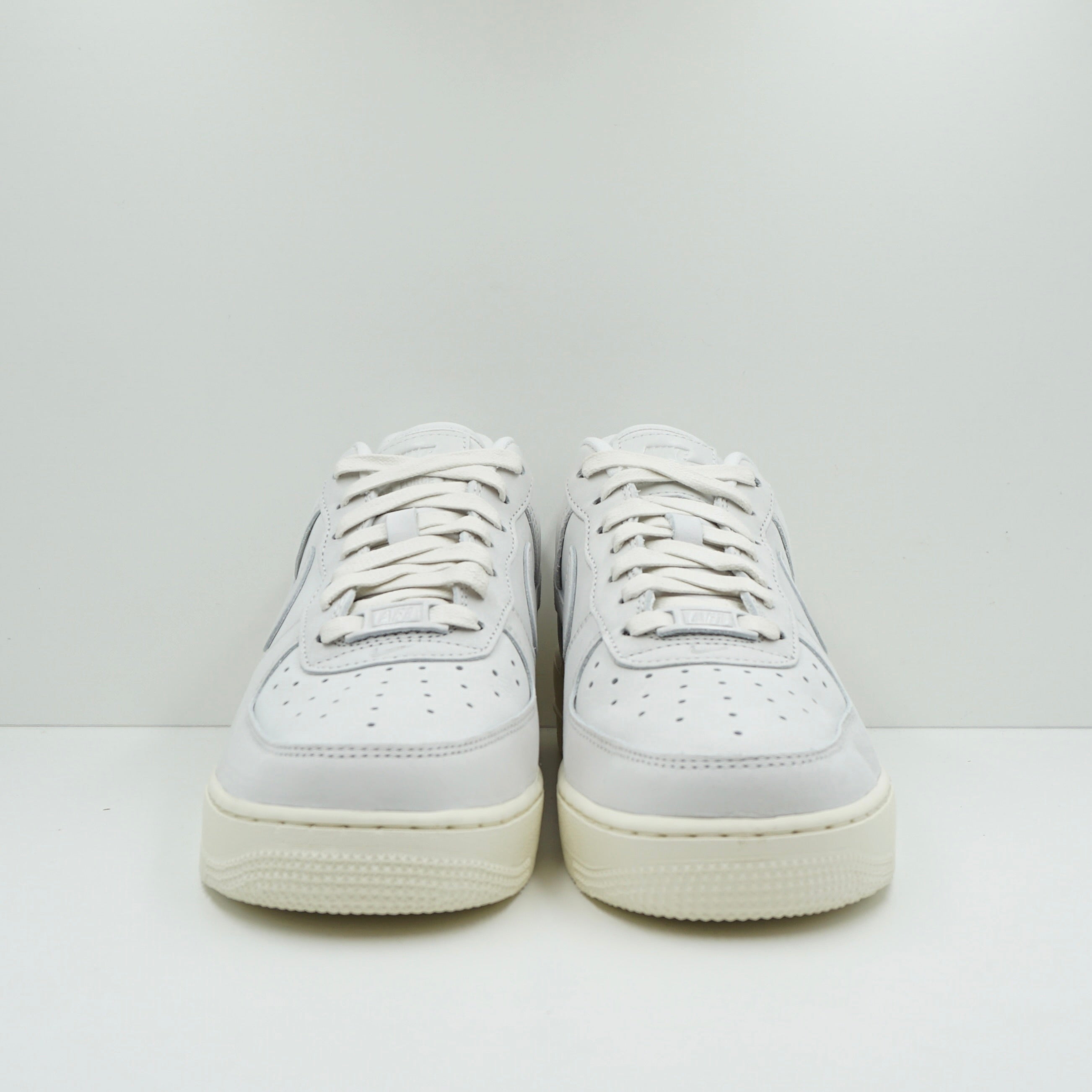 Nike Air Force 1 Low Summit White (W)