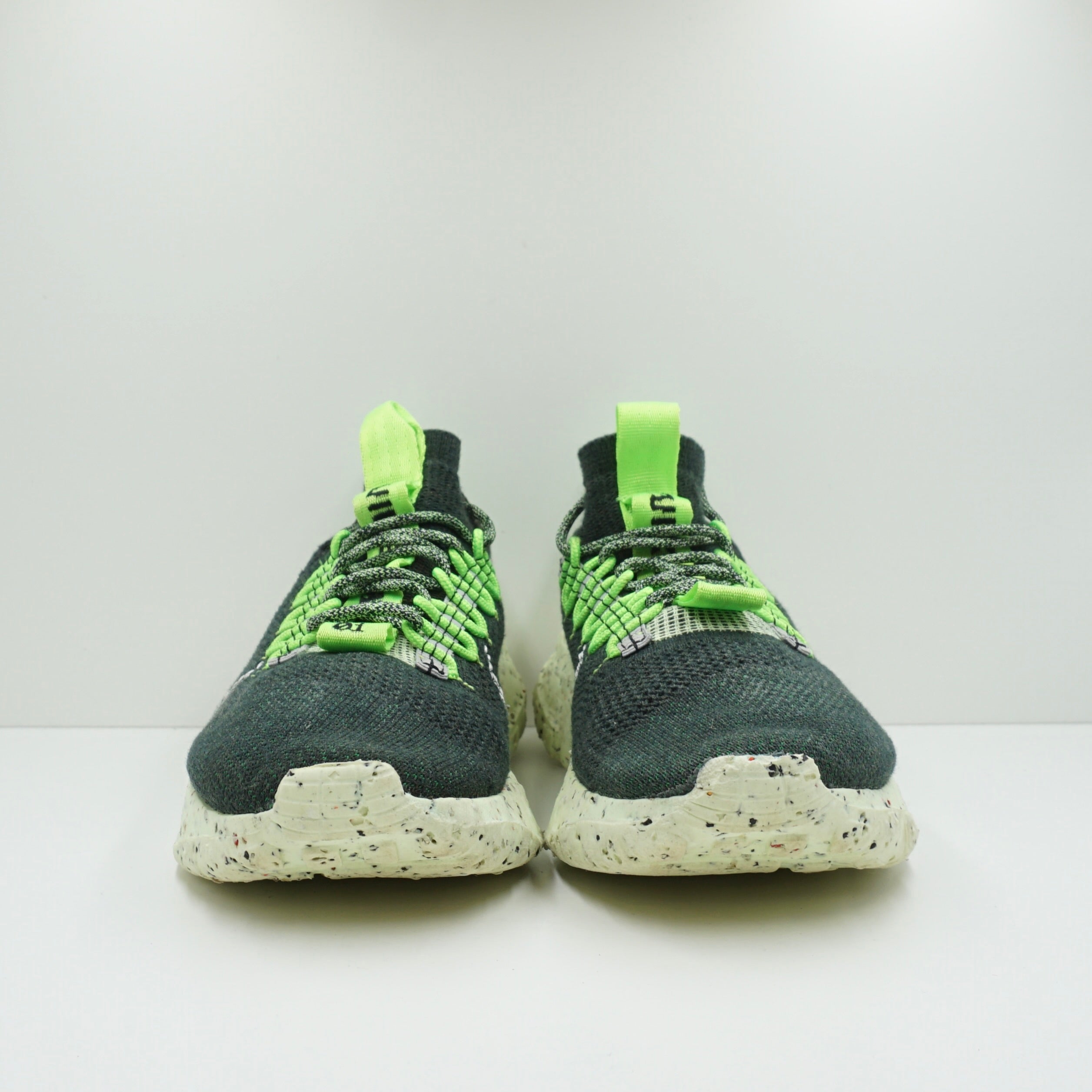 Nike Space Hippie 01 Carbon Green